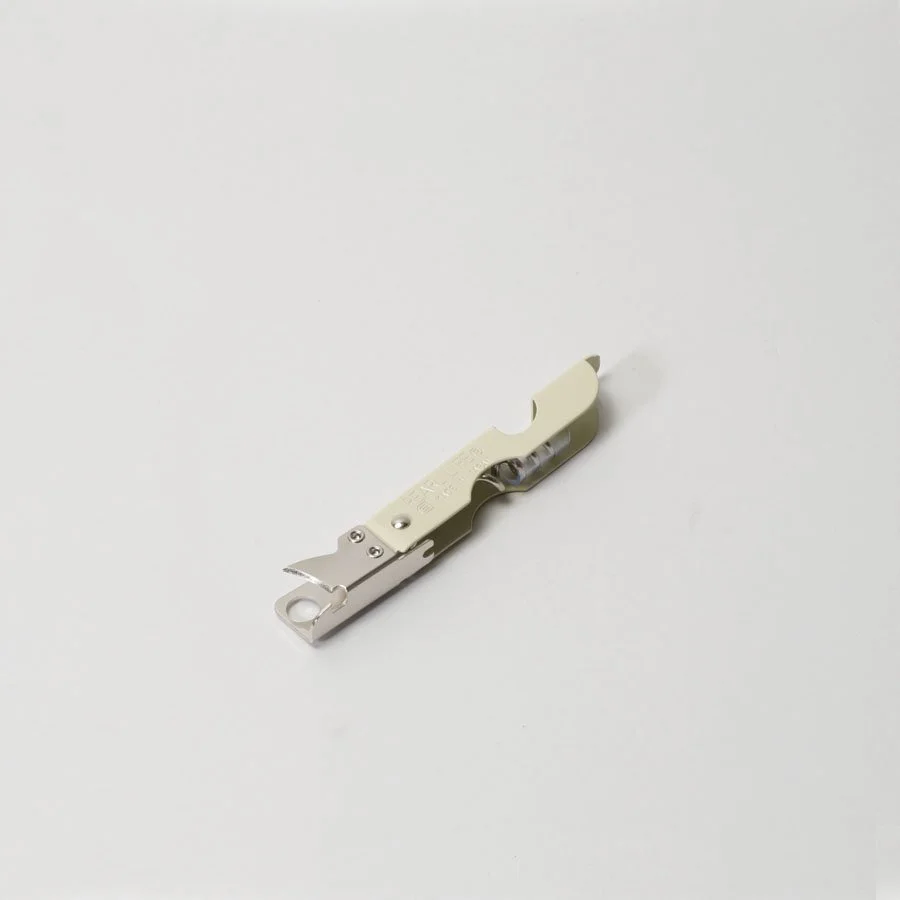  Unveiling the Versatility of Pearl Life's 5-in-1 Can Opener: A Tsubame-Sanjo Innovation