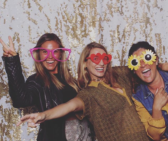 We loved being a part of the @polotrainingcentersb fundraiser at @klentnerranch this weekend and their guests sure knew how to rock a photo booth 🤣🙌🏻😎