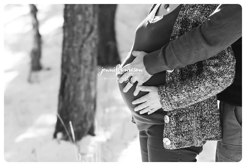 Maternity Photos with a toddler in Morrison, Colorado