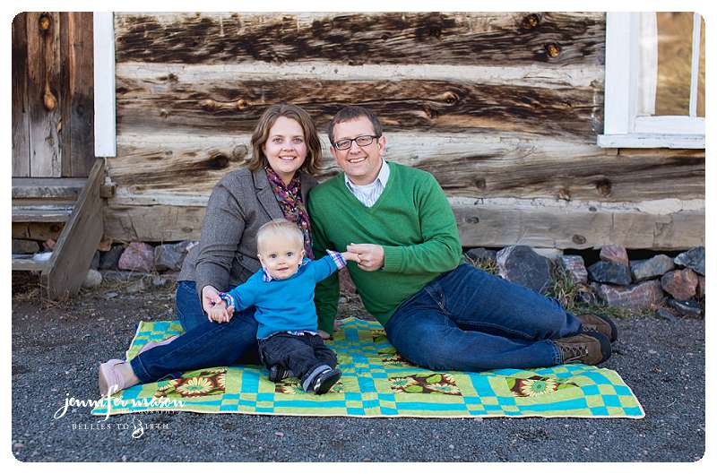 FamilyPhotosJJH-50_Low-Res.jpg