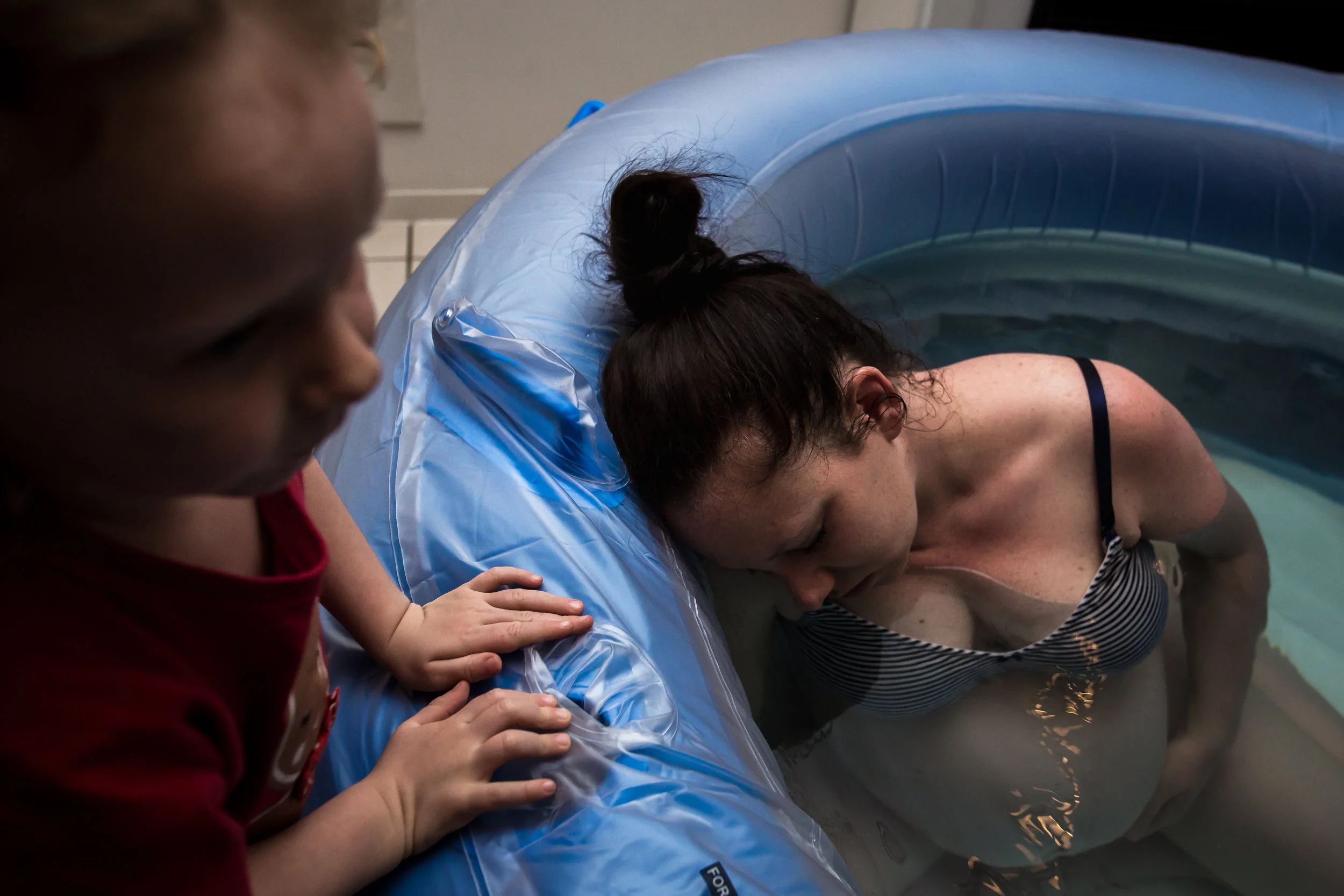 Birth-Photographer-for-Travel-Emma (106).jpg