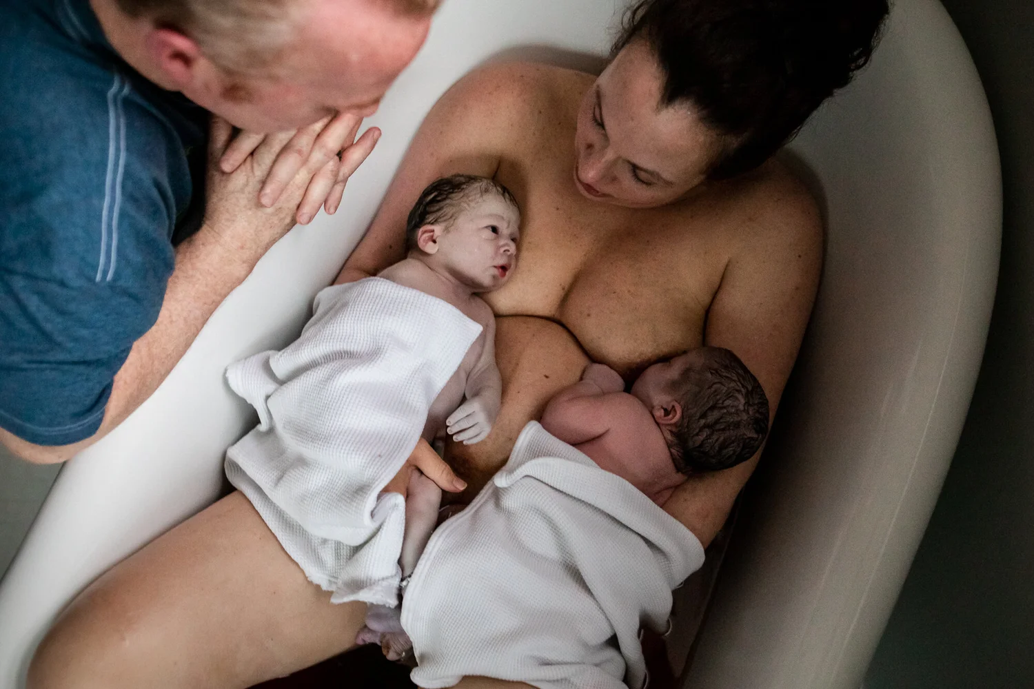 Babies-born-at-home-twins-Michigan-in-water
