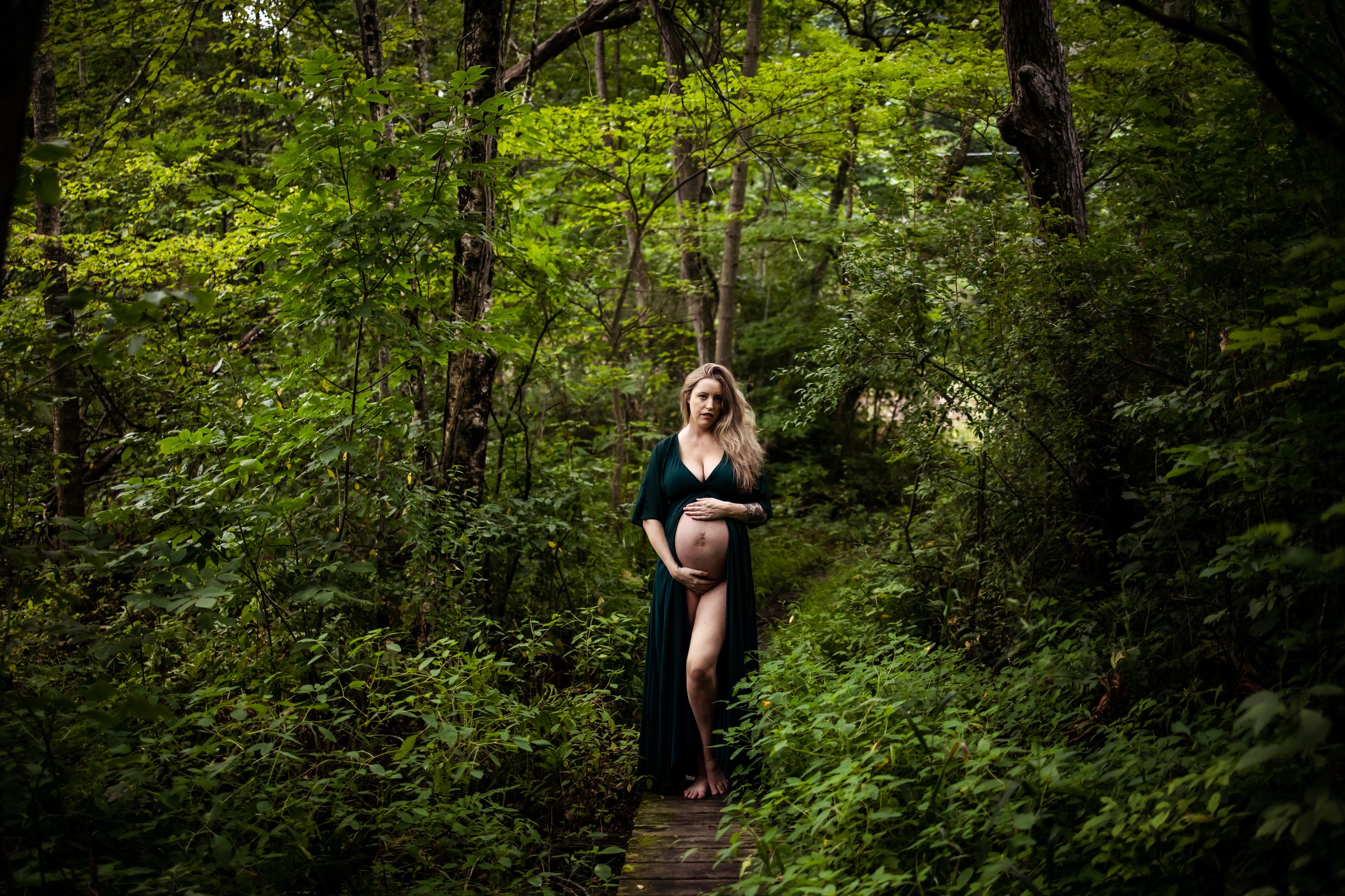 Maternity-boudoir-Michigan-Emily (39).jpg