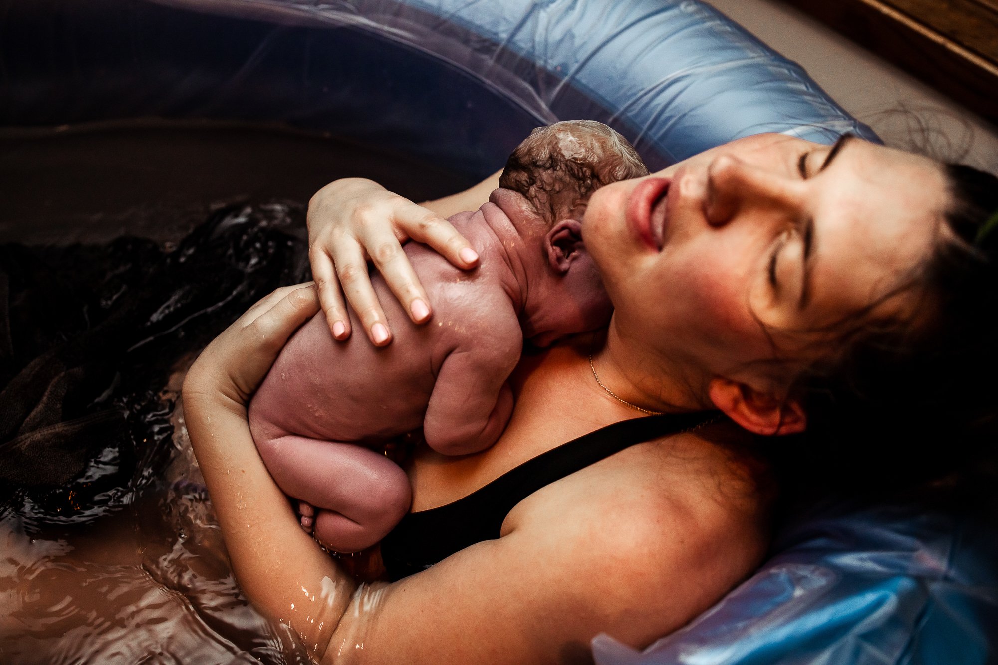Homebirth-Photography-Chelsea-Michigan (128)-2.jpg