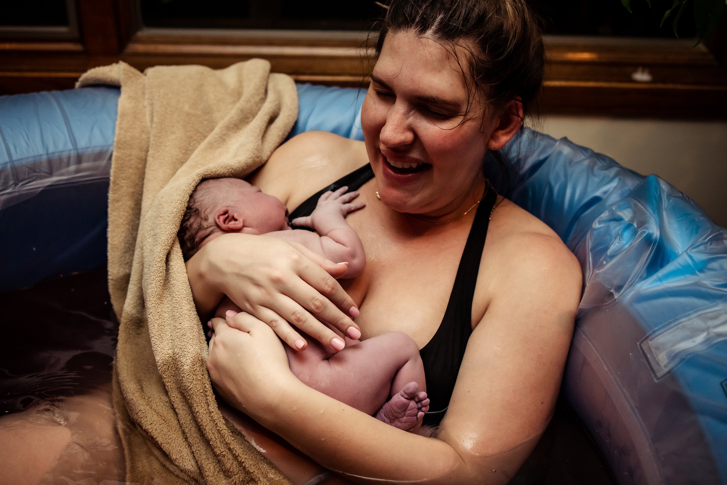 Homebirth-Photography-Chelsea-Michigan (145).jpg