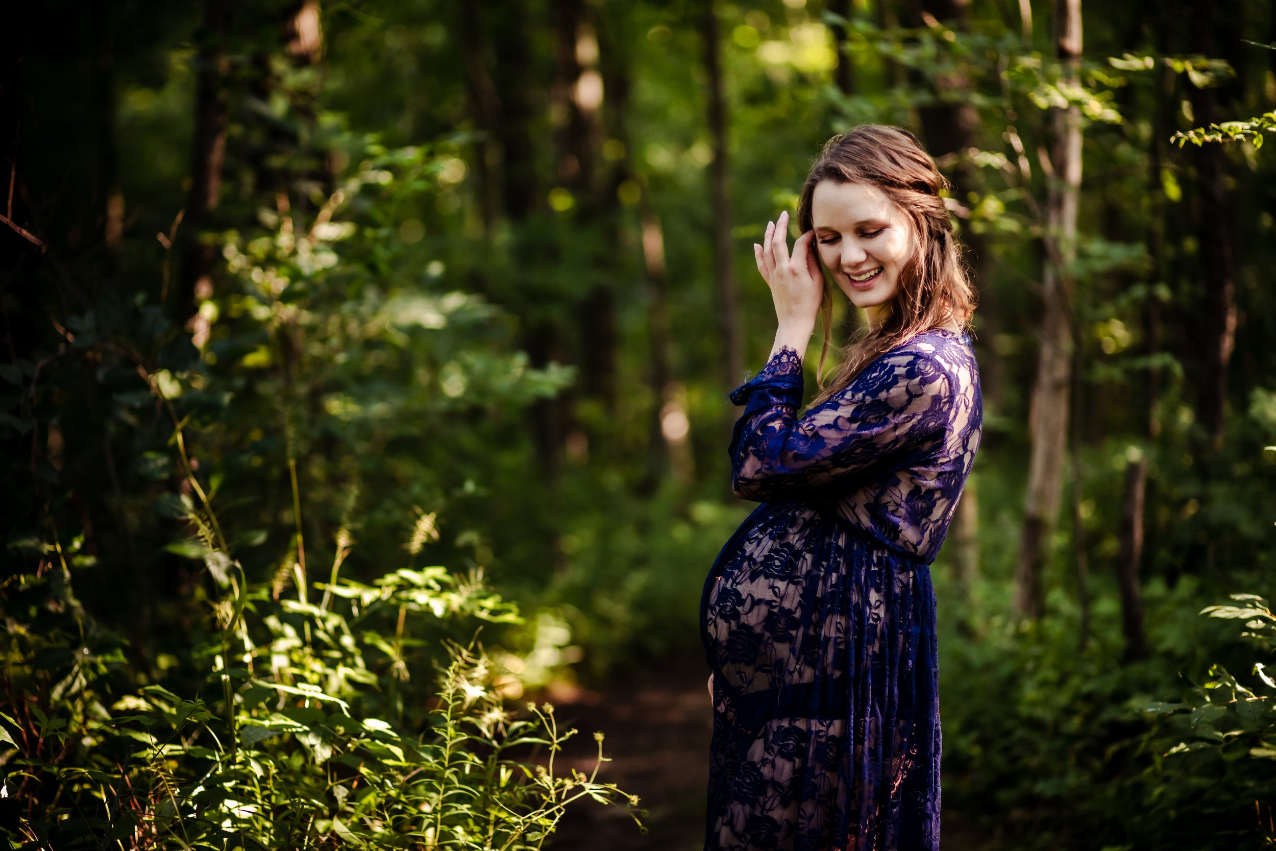 Chelsea-Michigan-Maternity-Photographer (51).jpg