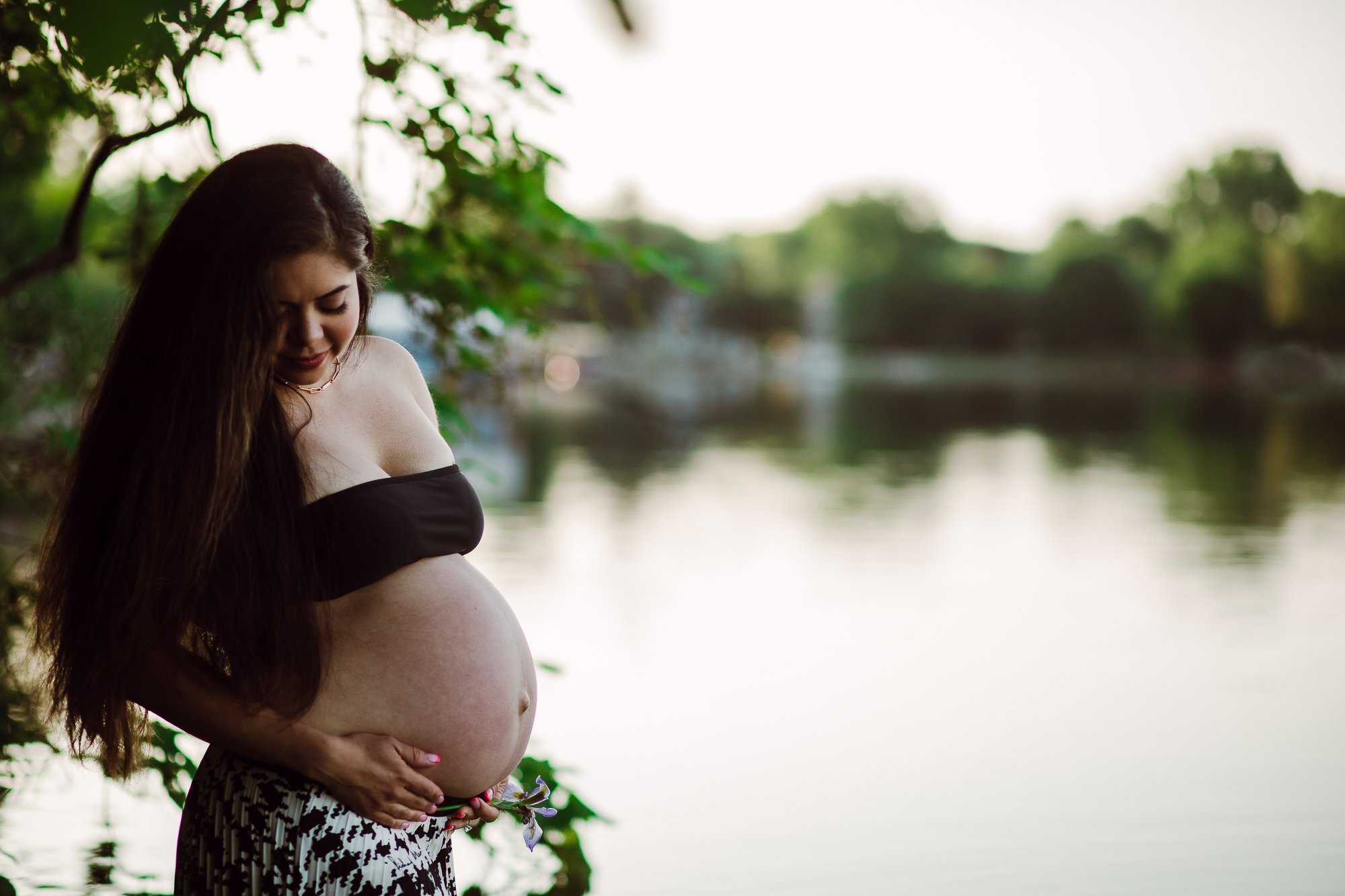 Maternity-Boudoir-Sabrina (74).jpg