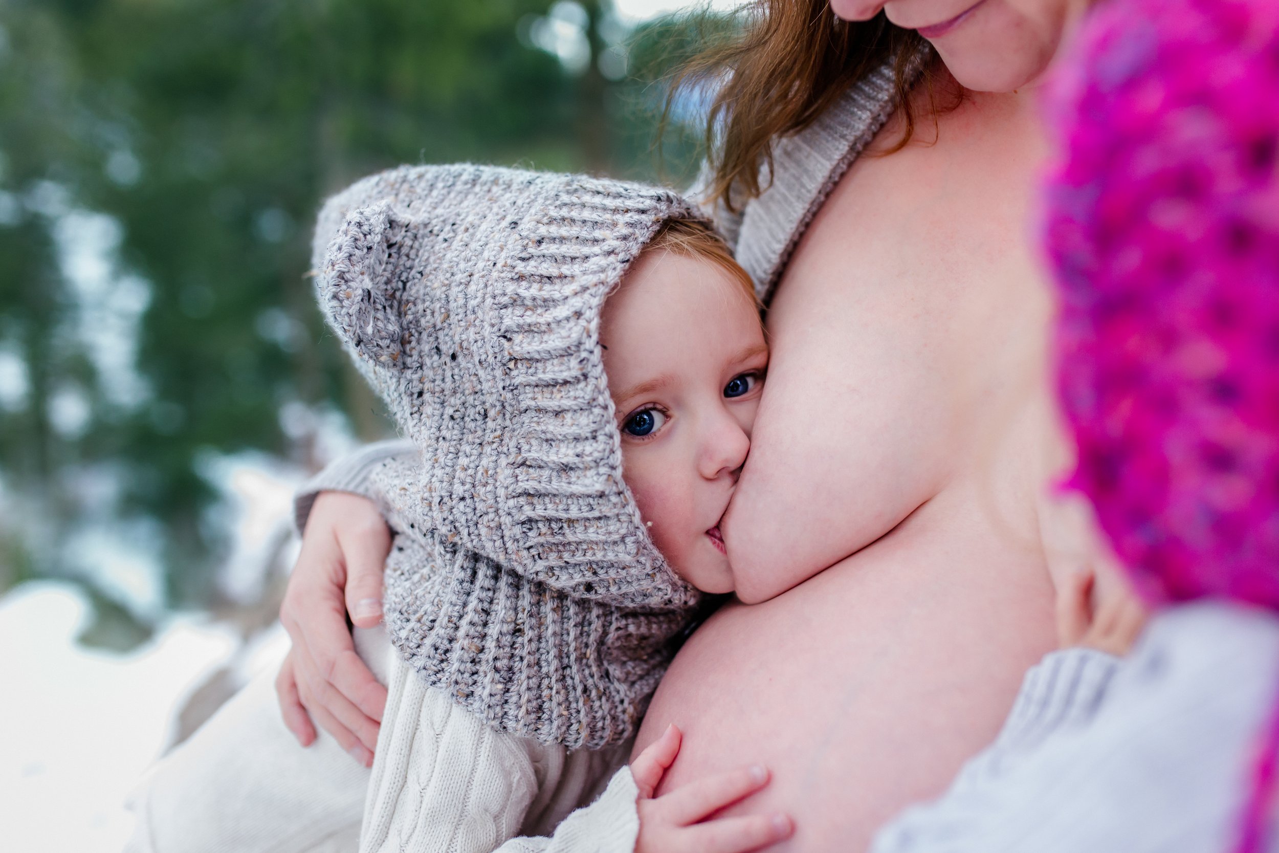Breastfeeding-Photos-Lookout Mountain (8).jpg