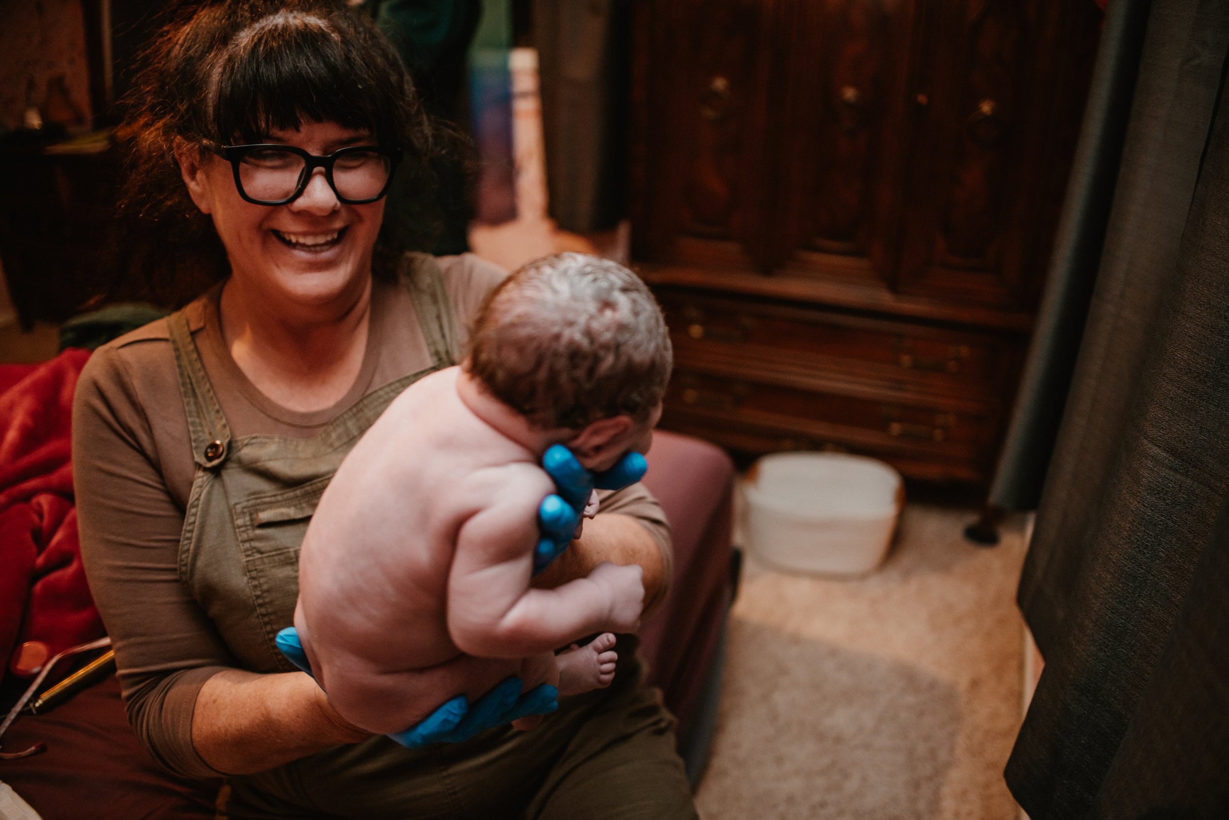 Birth-photography-at-home-MD (265).jpg