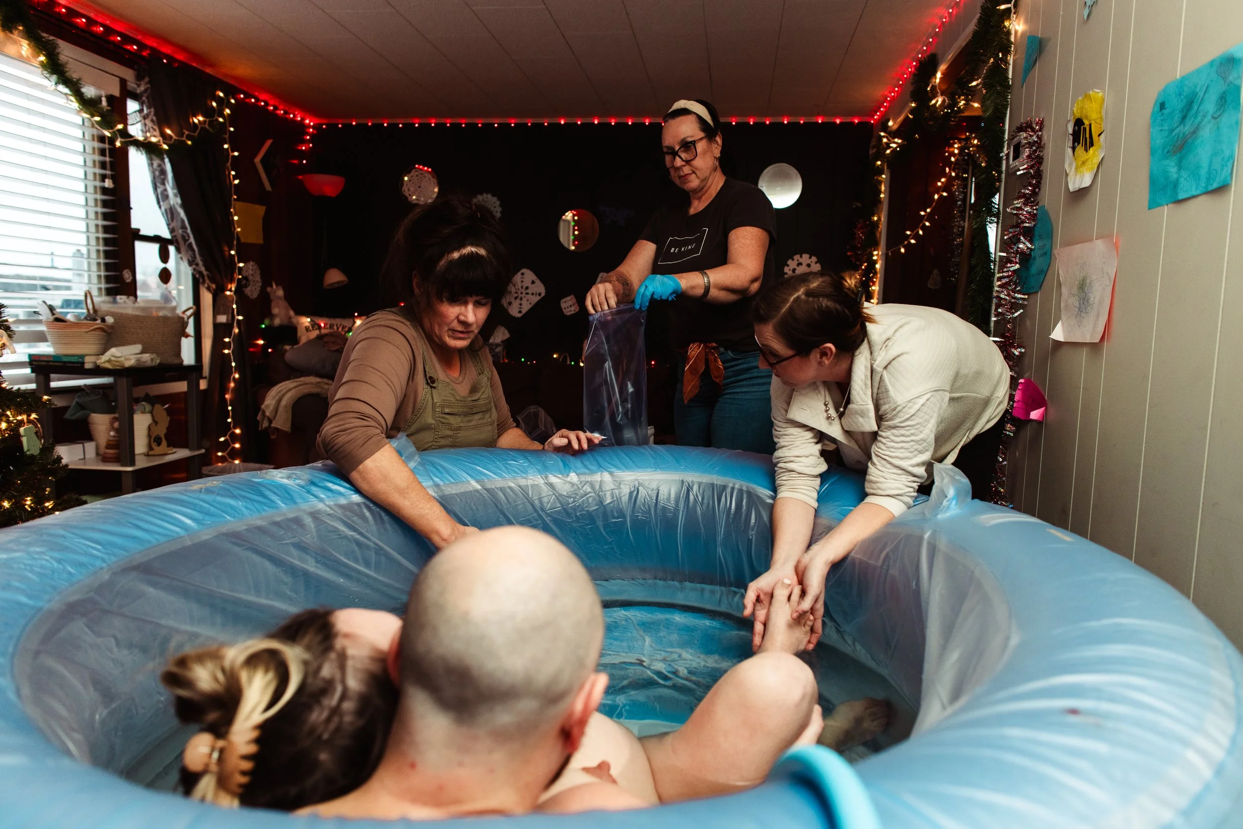 Birth-photography-at-home-MD (54).jpg