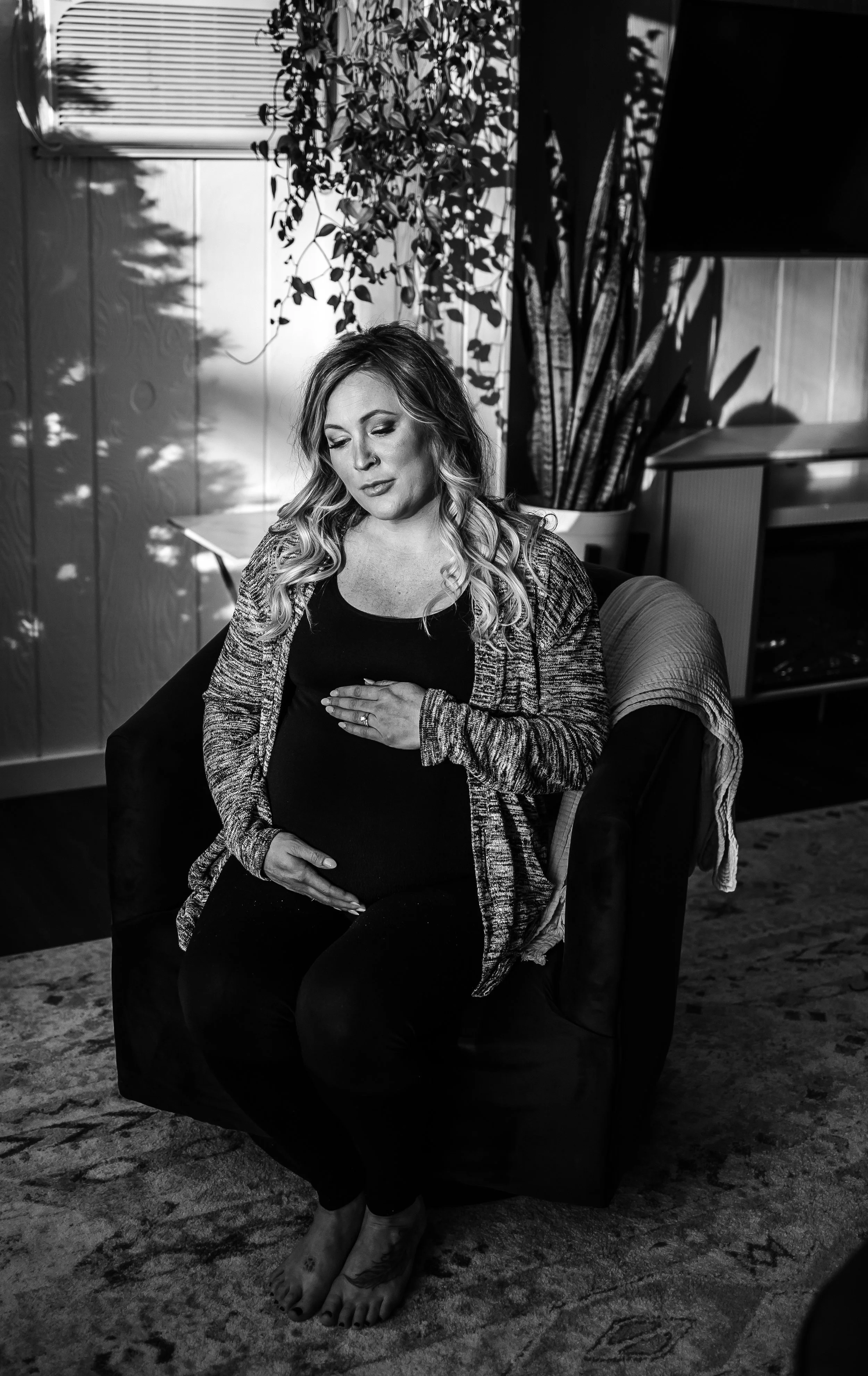 Lifestyle-Maternity-Photos-JenniferMason (29).jpg