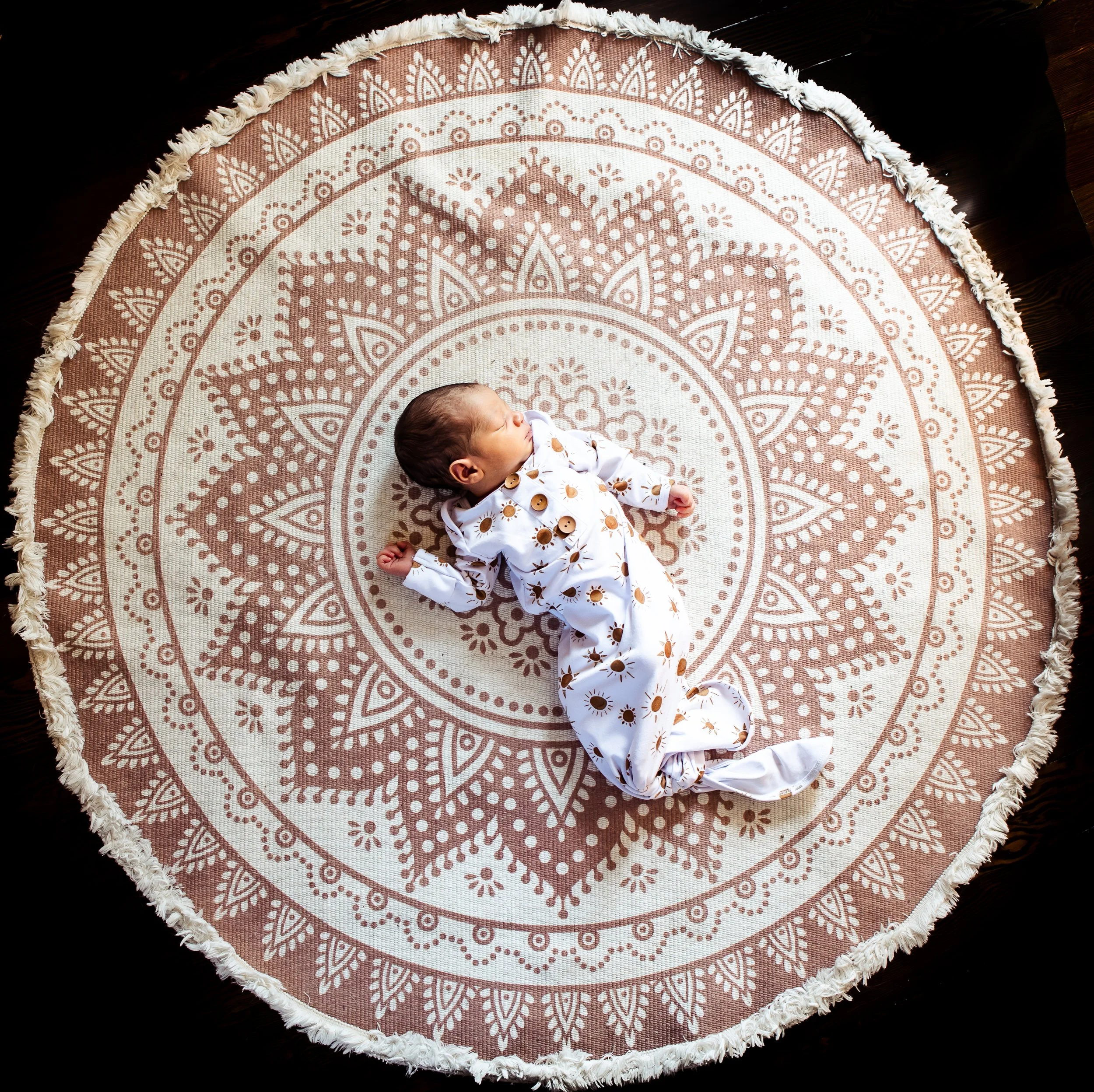 Newborn-Lifestyle-Photography (52) (1).jpg