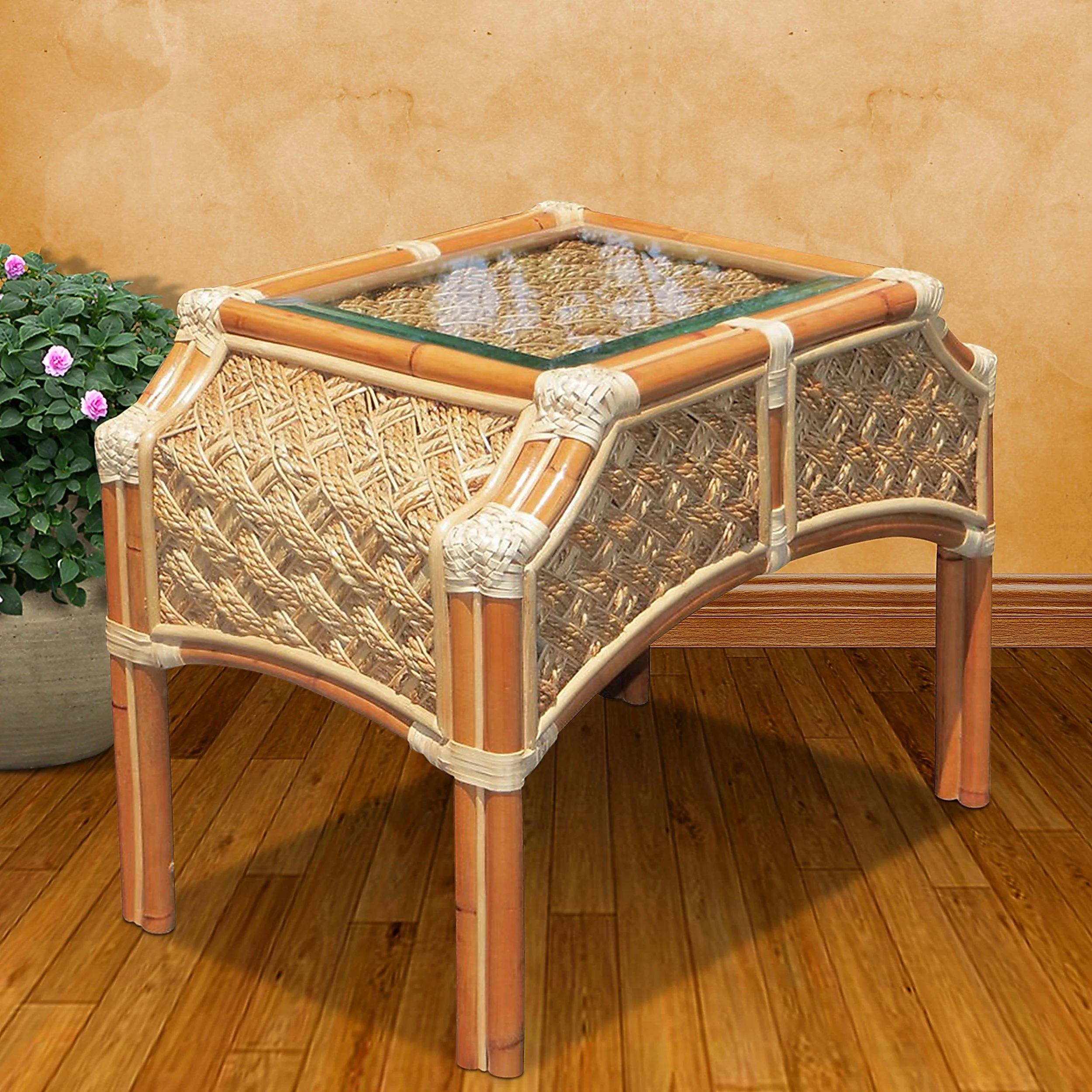 MAUNA LOA END TABLE NATURAL 01 UPGRADE TAN WALL.JPG