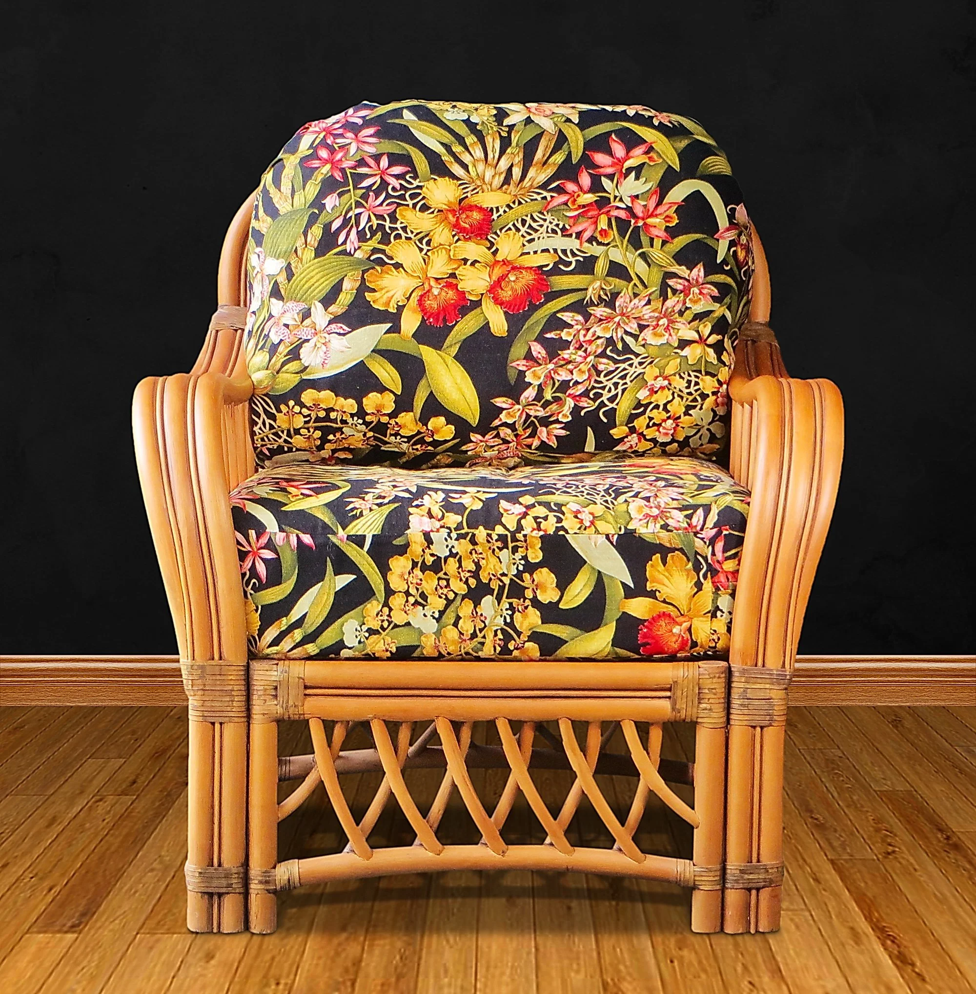 MONTEGO BAY ARMCHAIR CIN 02 BLACK WALL.JPG