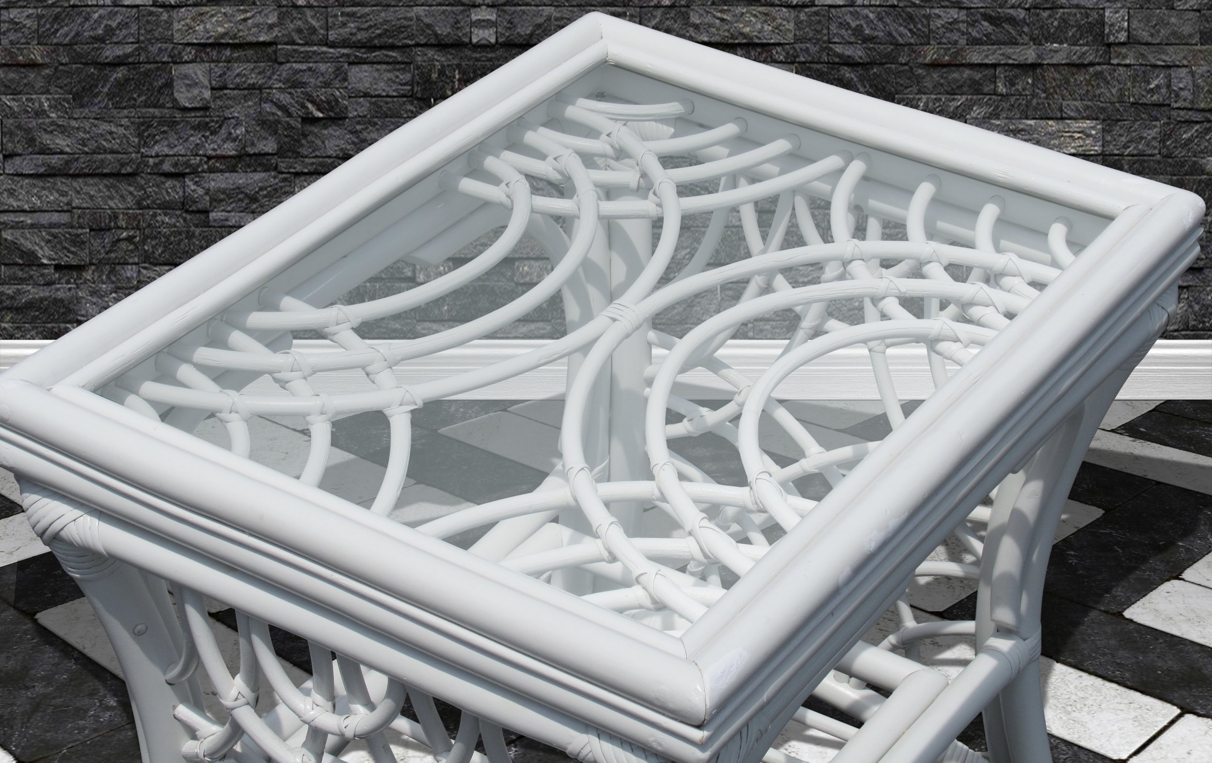 BALI END TABLE WHITE 03.JPG