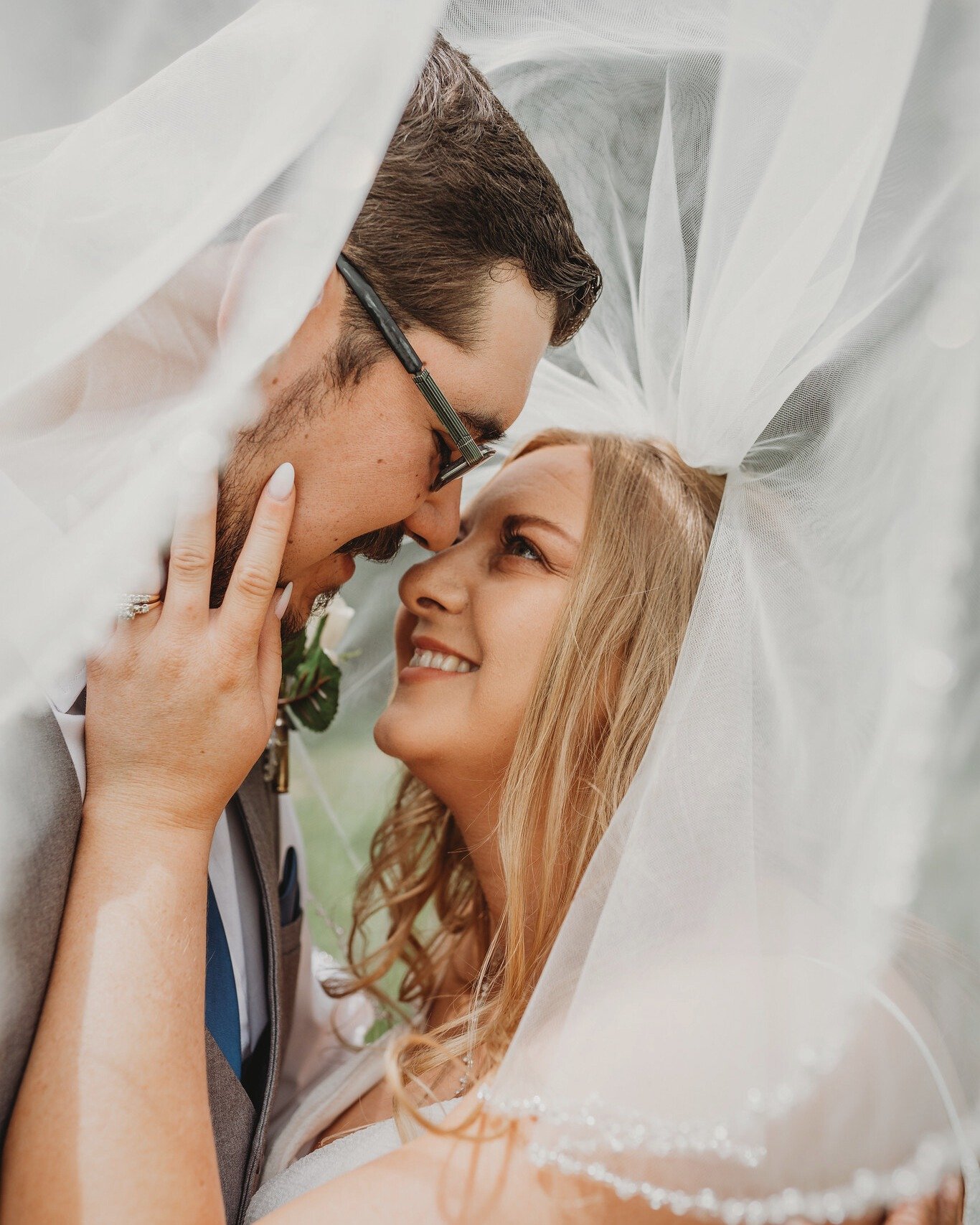 Draped in love for the big day and every day after... 🦢✨💗 

Ready to start your next chapter? We&rsquo;d love to show you around! Call or text us at (812) 267-3030 to schedule your private tour today.

👰 @tasha_hughes95 
🤵 Daniel Hughes
📸 @alexa