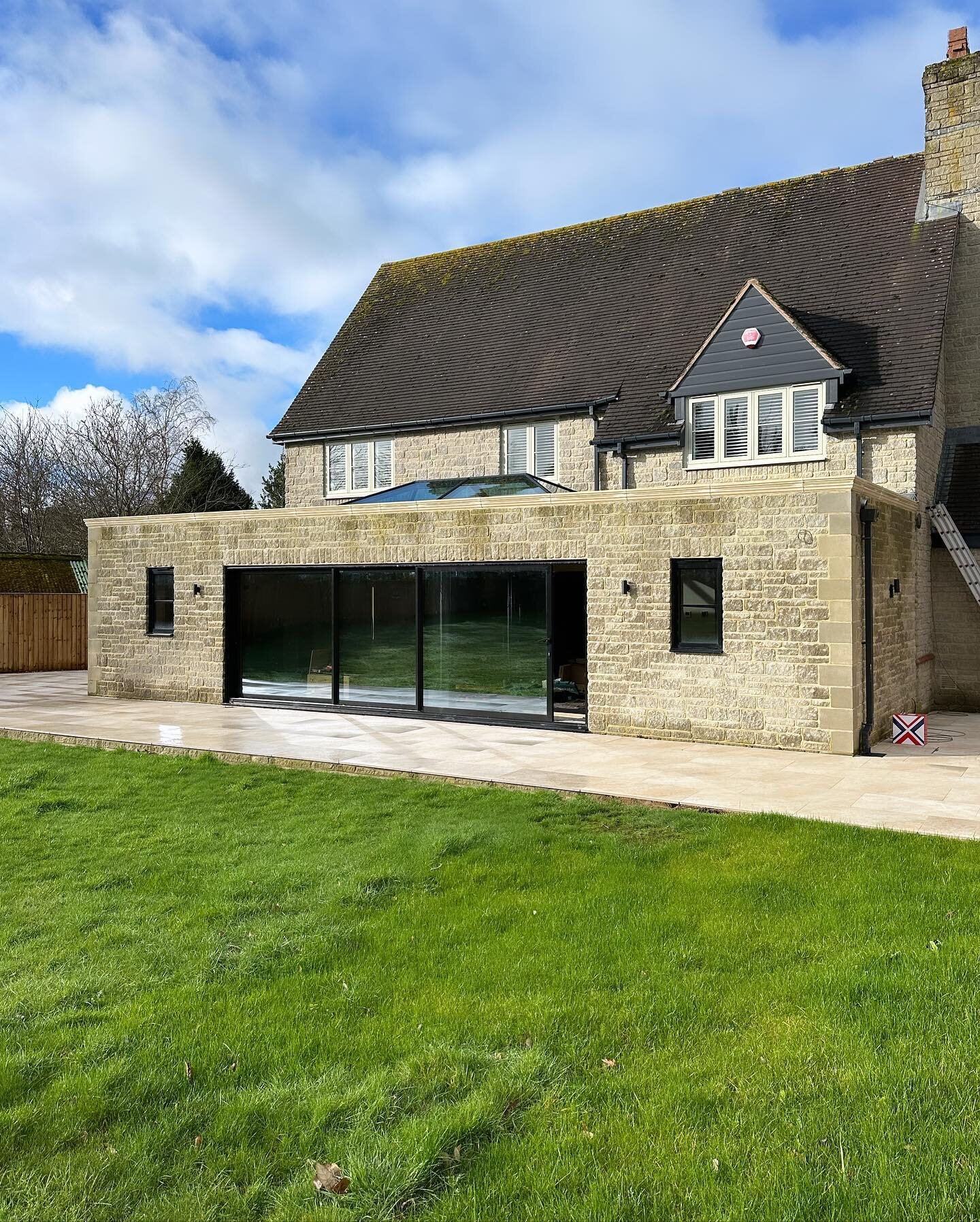 A single storey extension nearing completion 🏡 After ➡️ Before 

#homeextension #kitchenextension #planningpermission