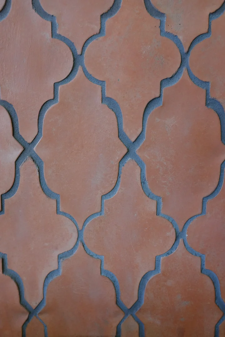 DMT 55 Arabesque Pattern Mission Red 12