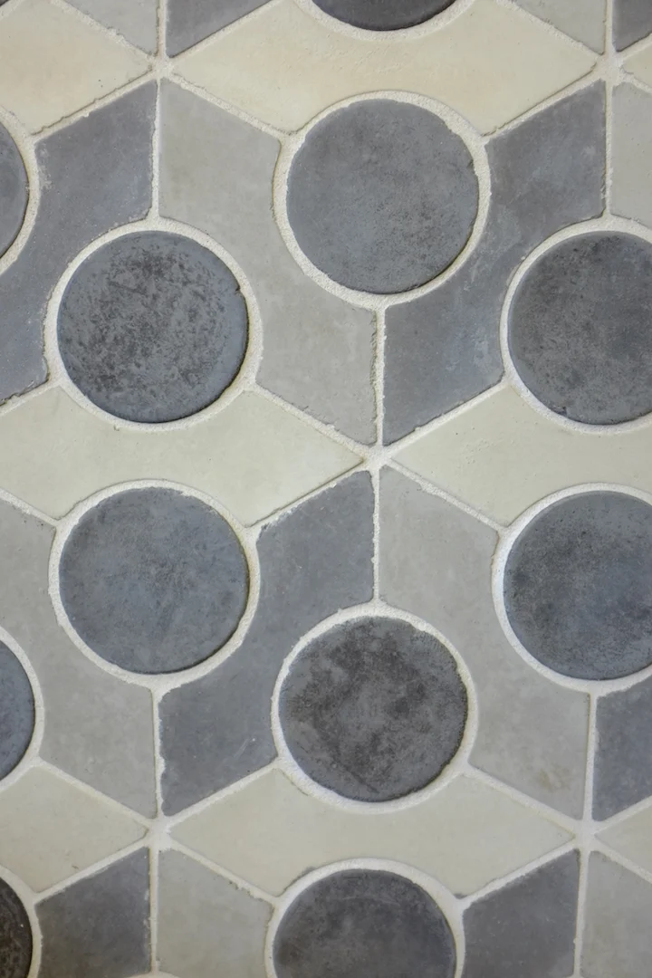 DMT 55 Arabesque Pattern 9b-Assorted Grays