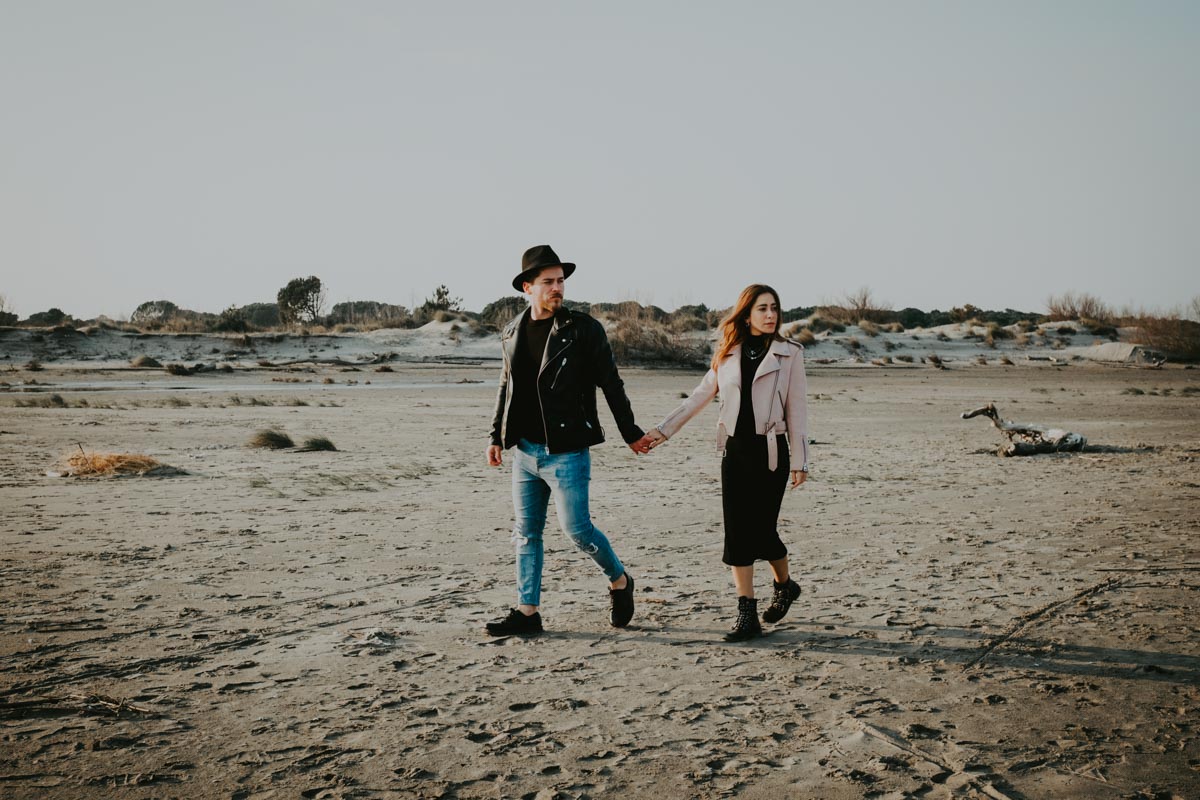 seaside engagement 10.jpg