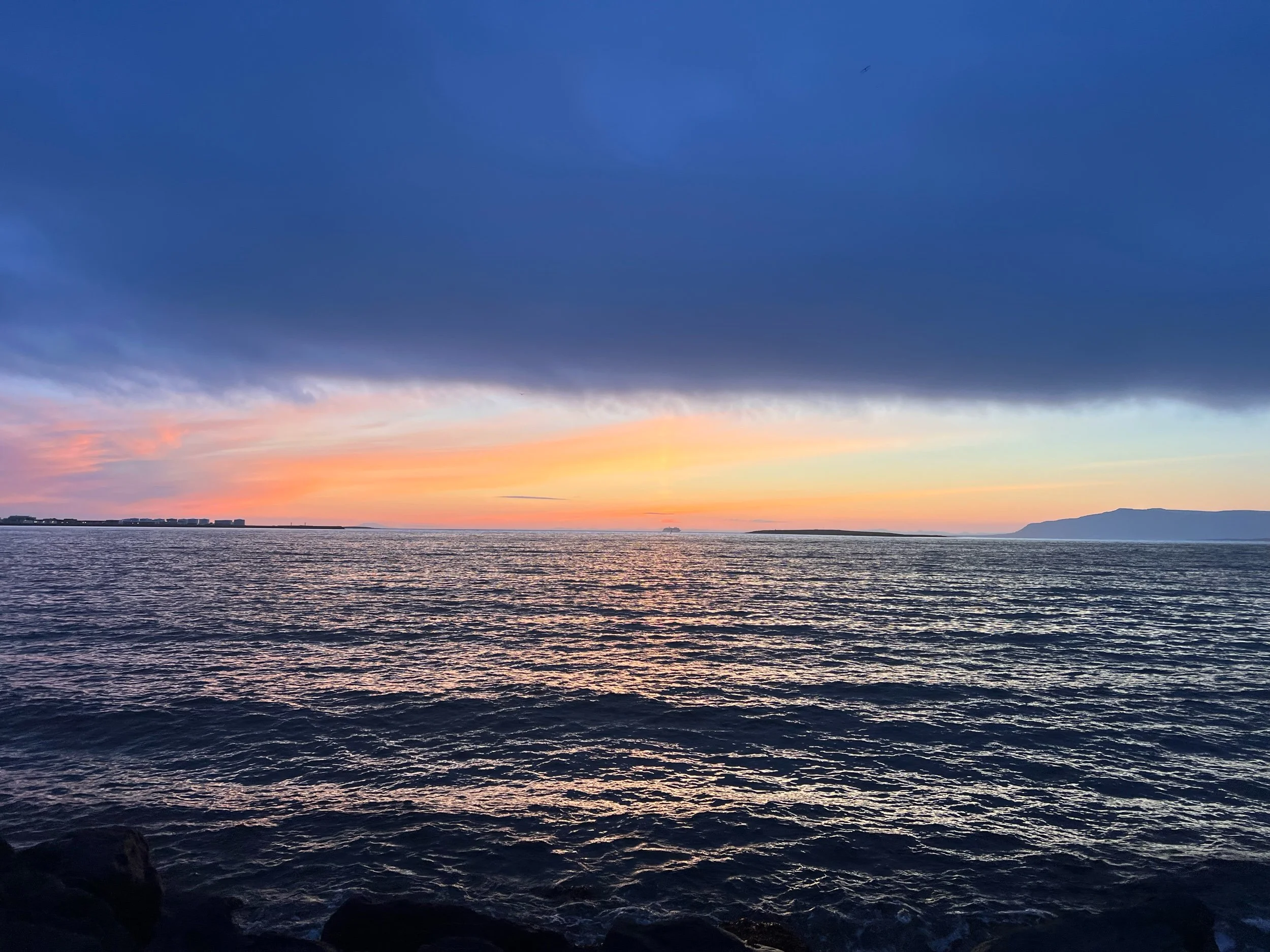 Rökkrið færist yfir