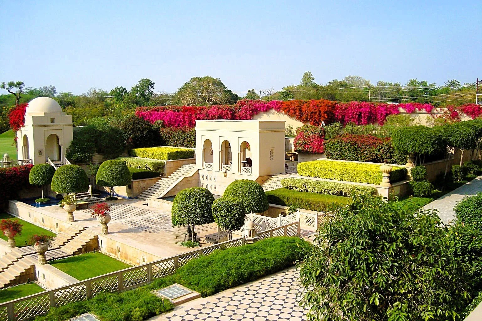 The gardens of the Oberoi Amarvilas, Agra, India