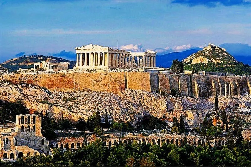 The Acropolis in Athens  Between Glory and Catastrophe