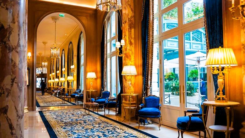 Ernest Hemingway at the Hȏtel Ritz in Paris, France 