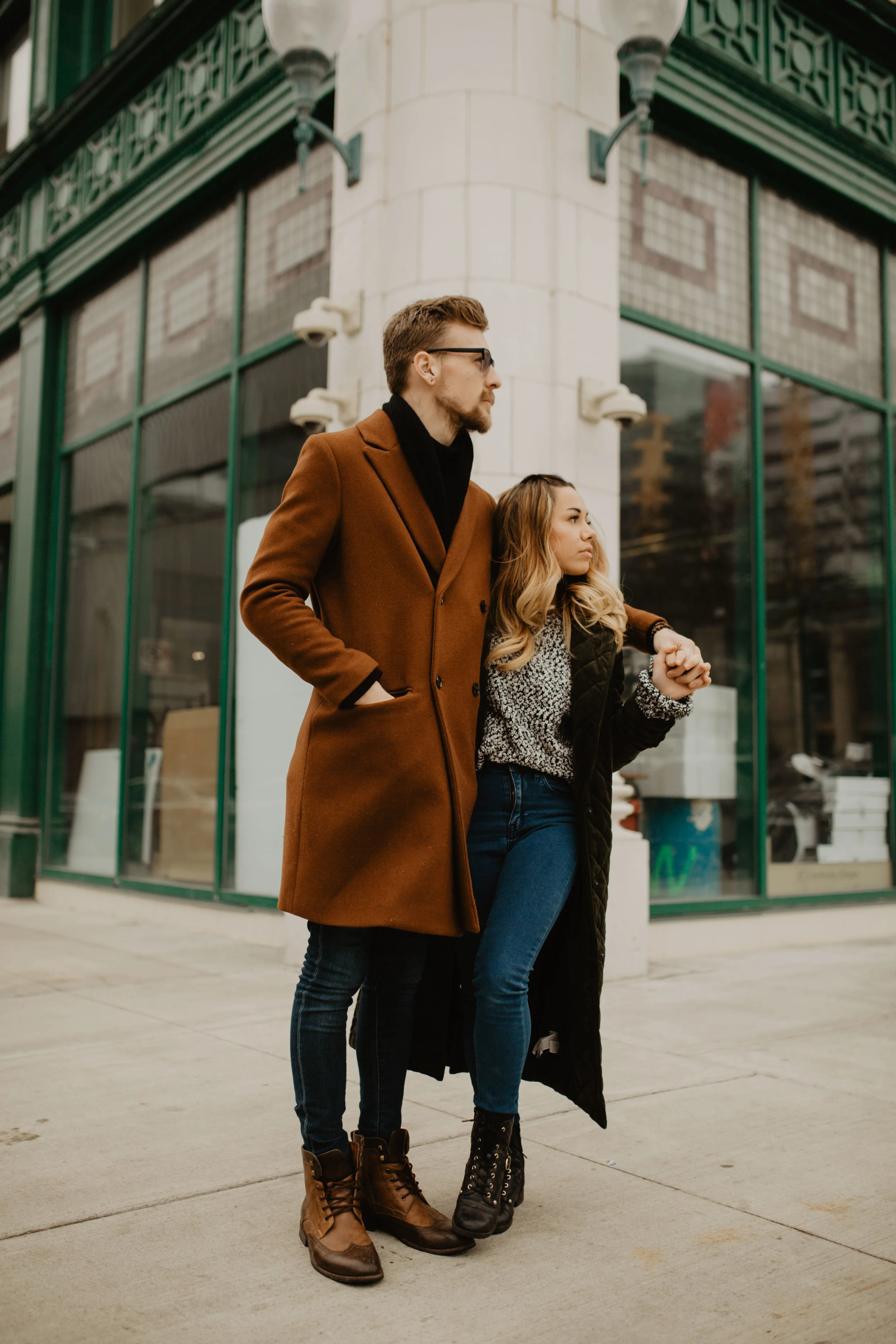 dowtown-detroit-couple-session