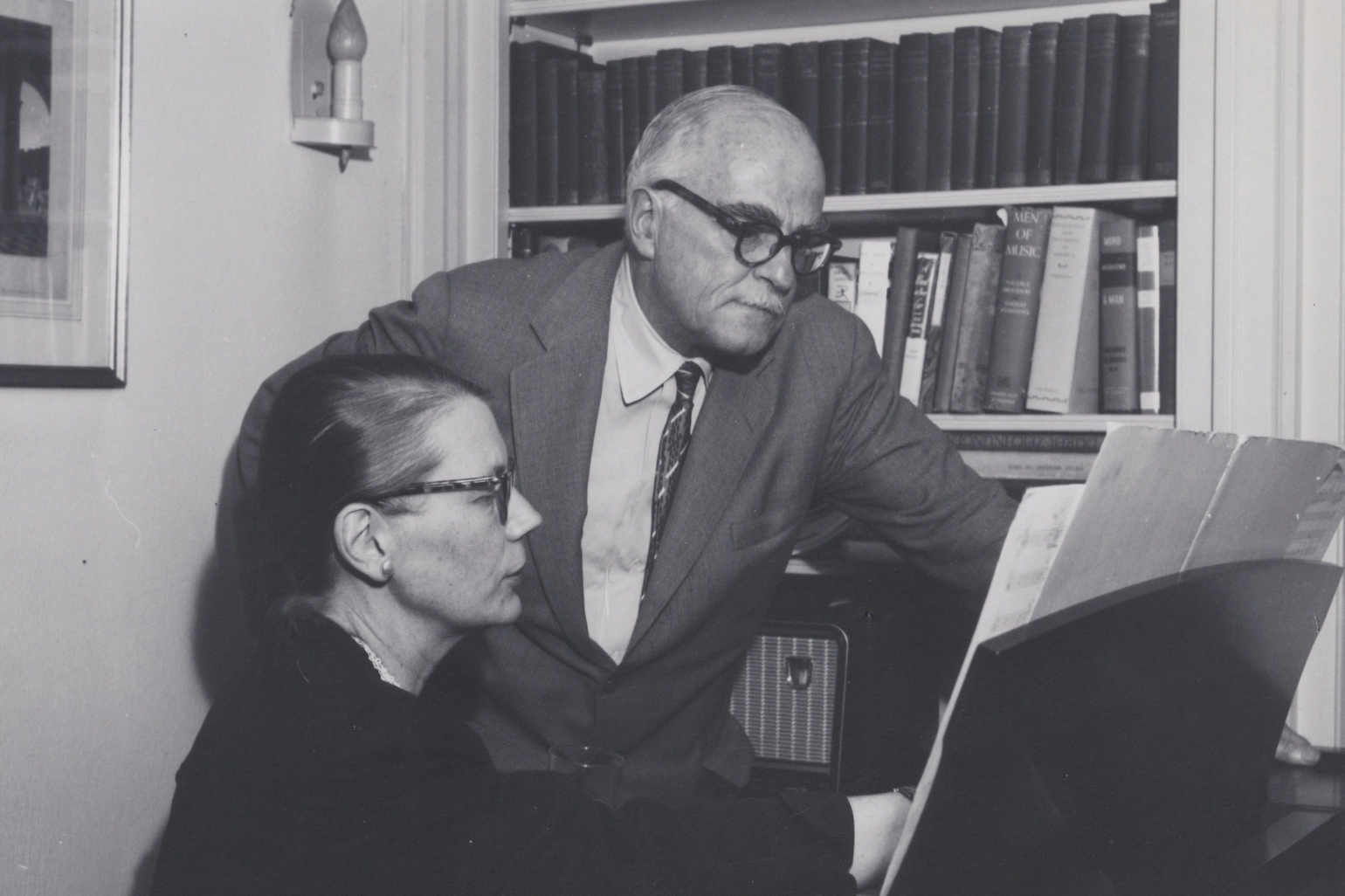  LOUISE TALMA &amp; THORNTON WILDER WORKING ON THE ALCESTIAD OPERA 