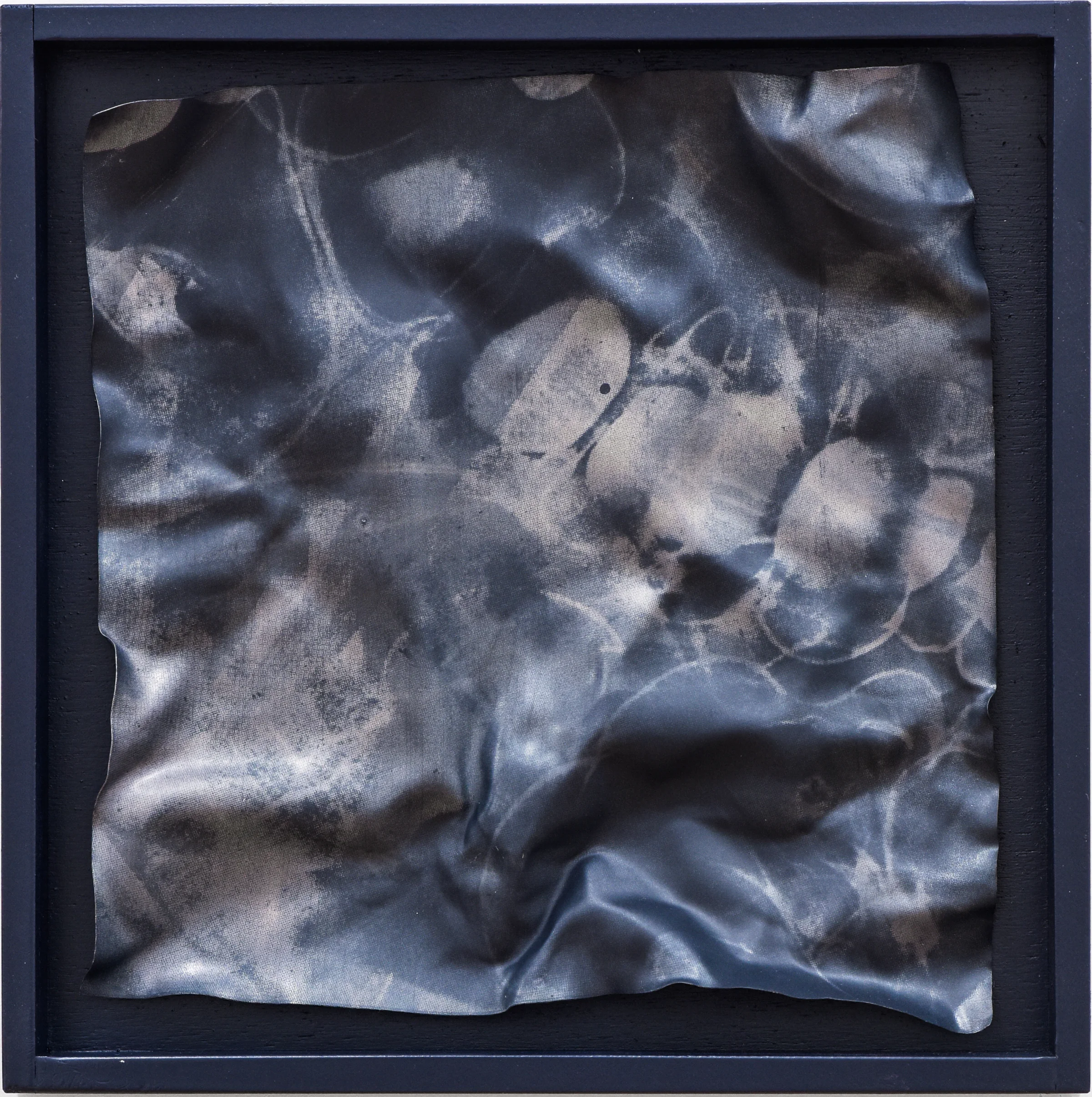THE NEVER ENDING WHY, ACT II acrylics on molded lead, unique screenprint and painting, framed in wooden box 30 x 30 cm, 2018