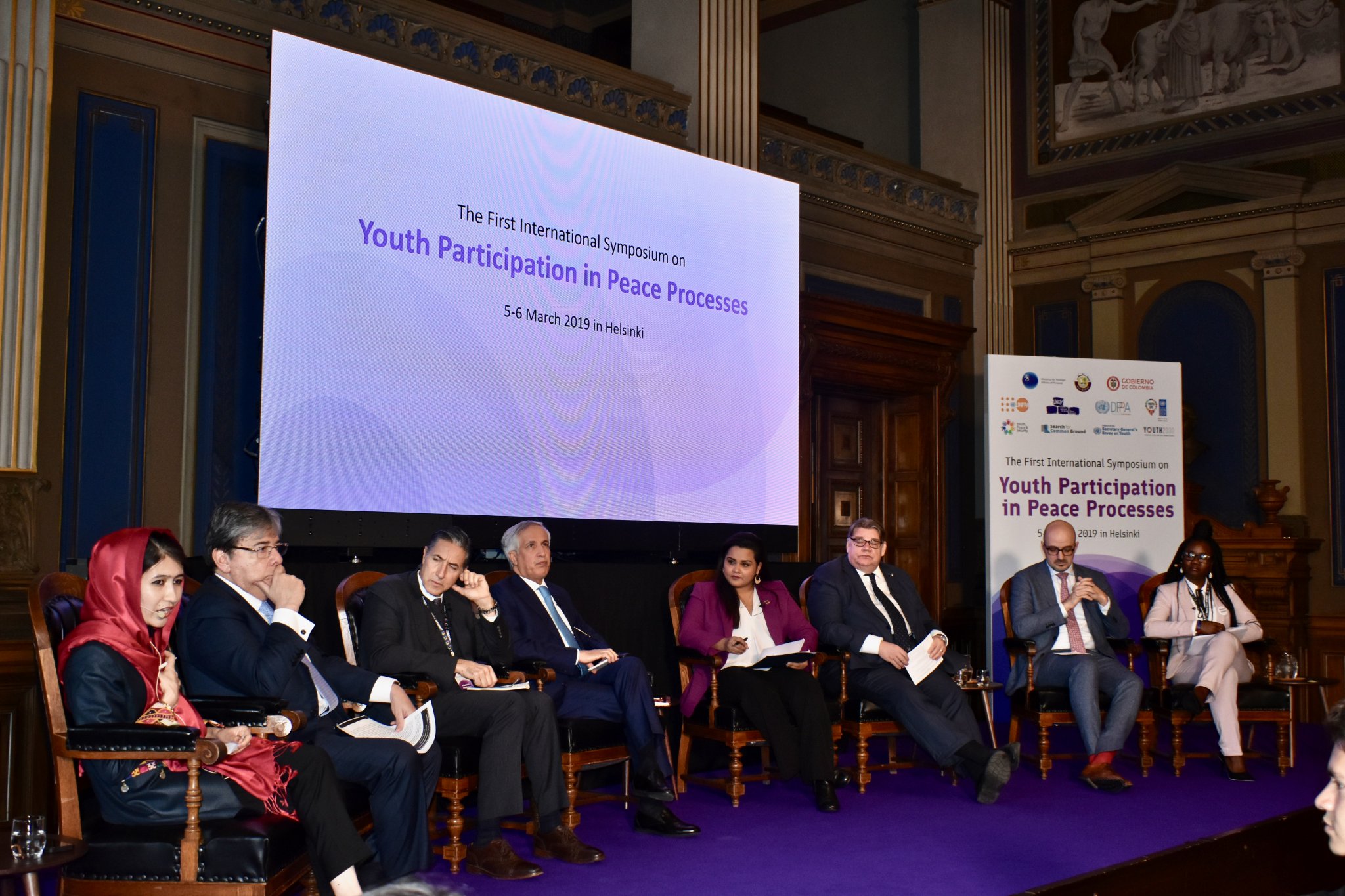 The first plenary session kicking off the symposium.