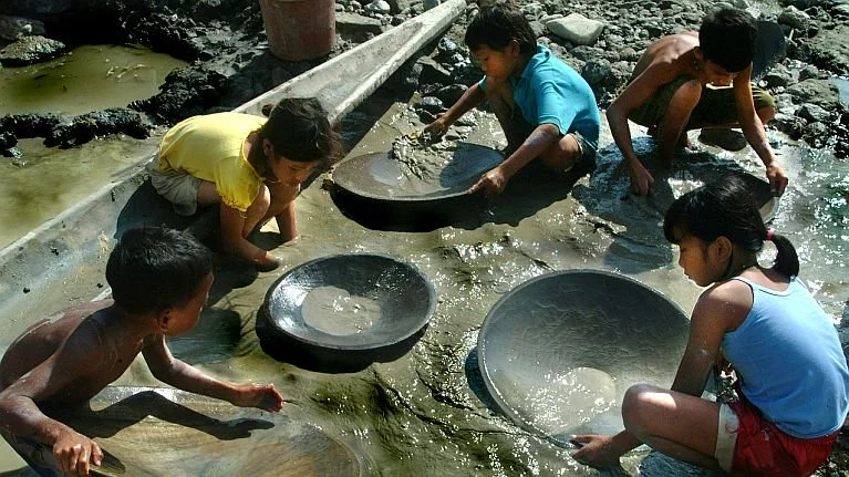 World Day Against Child Labour 2019 | Children Shouldn’t Work in Fields, But on Dreams! | The Youth Cafe