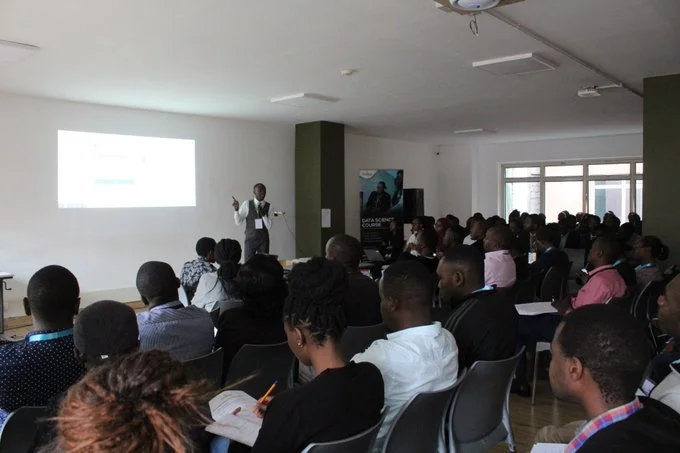 Training Africa’s Young Techies | The Youth Cafe
