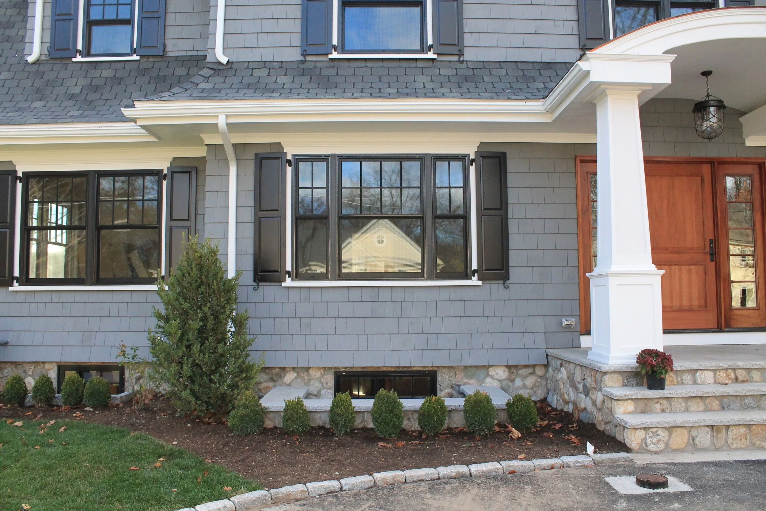 Front Exterior 4.JPG
