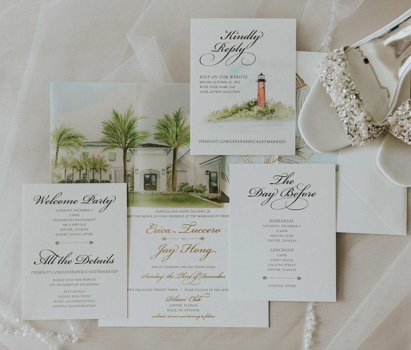 I have been waiting a long time to share this suite! 🌴🩵 Florida December Wedding with gold foil, watercolor vellum wrap and rsvp cards (collab with @thelighthousesketchbook again!) made this suite come to life!! Shout out to #sunderlandprinting for