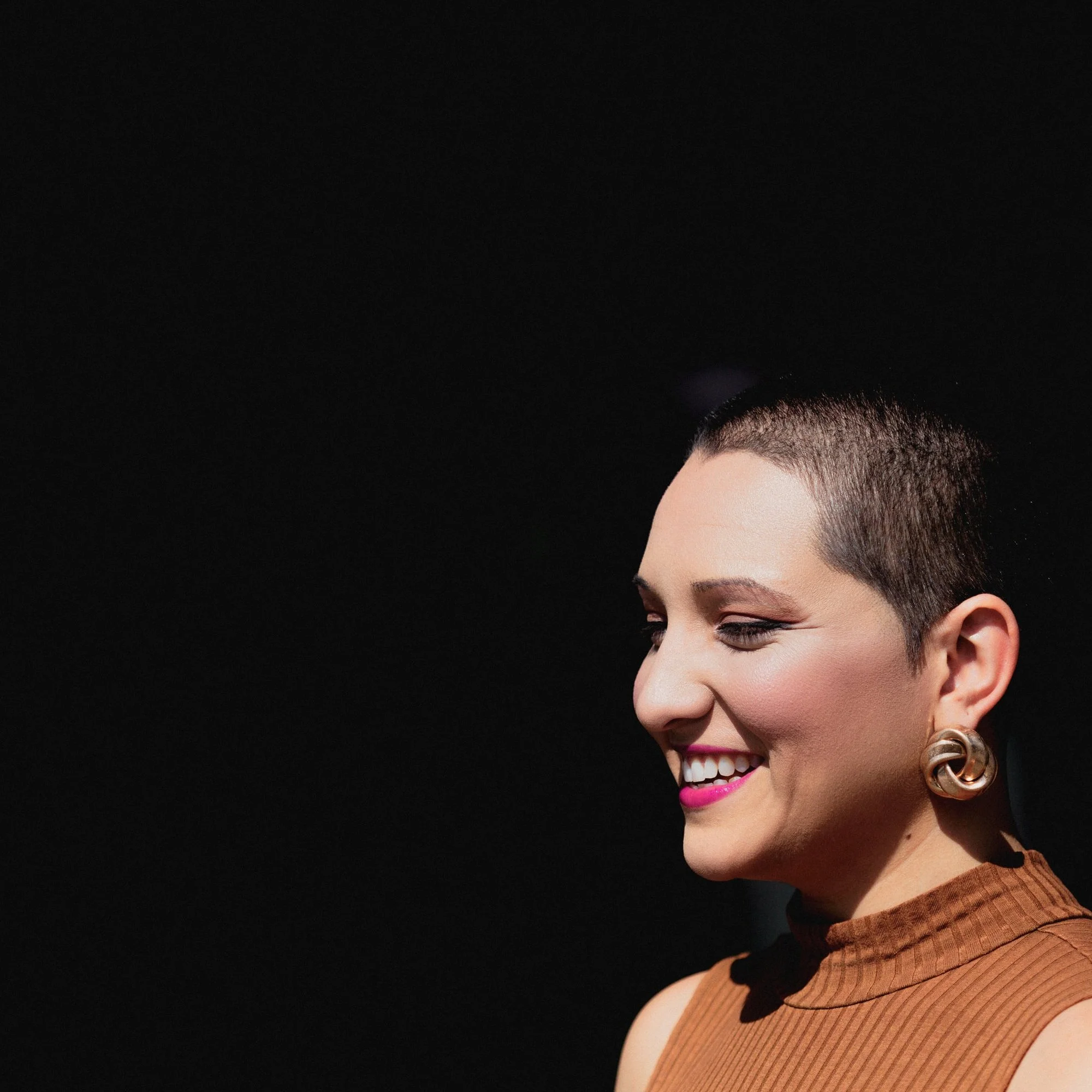 INTERVIEW: Aliana de la Guardia on WMBR Cambridge 88.1 FM