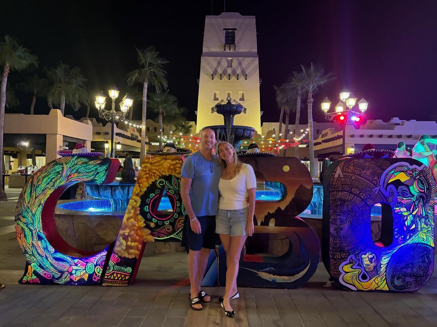 Blog #3 is out from #Travelswithspirit! Our time in Cabo, Mexico. Get the entire blog in your inbox and sign up with the link in bio. 🇲🇽
Where is home? Where will I end up that will be a place that has people I would want to hang out with, where