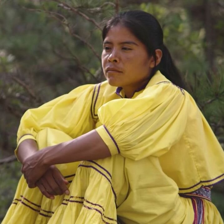 The World of Movies: Lorena, Light-Footed Woman 