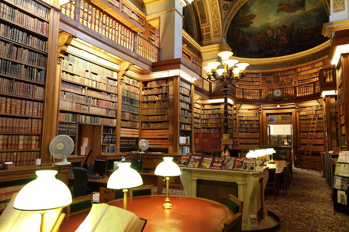 1200px-Bibliothèque_de_l'Assemblée_Nationale_(Lunon).jpg