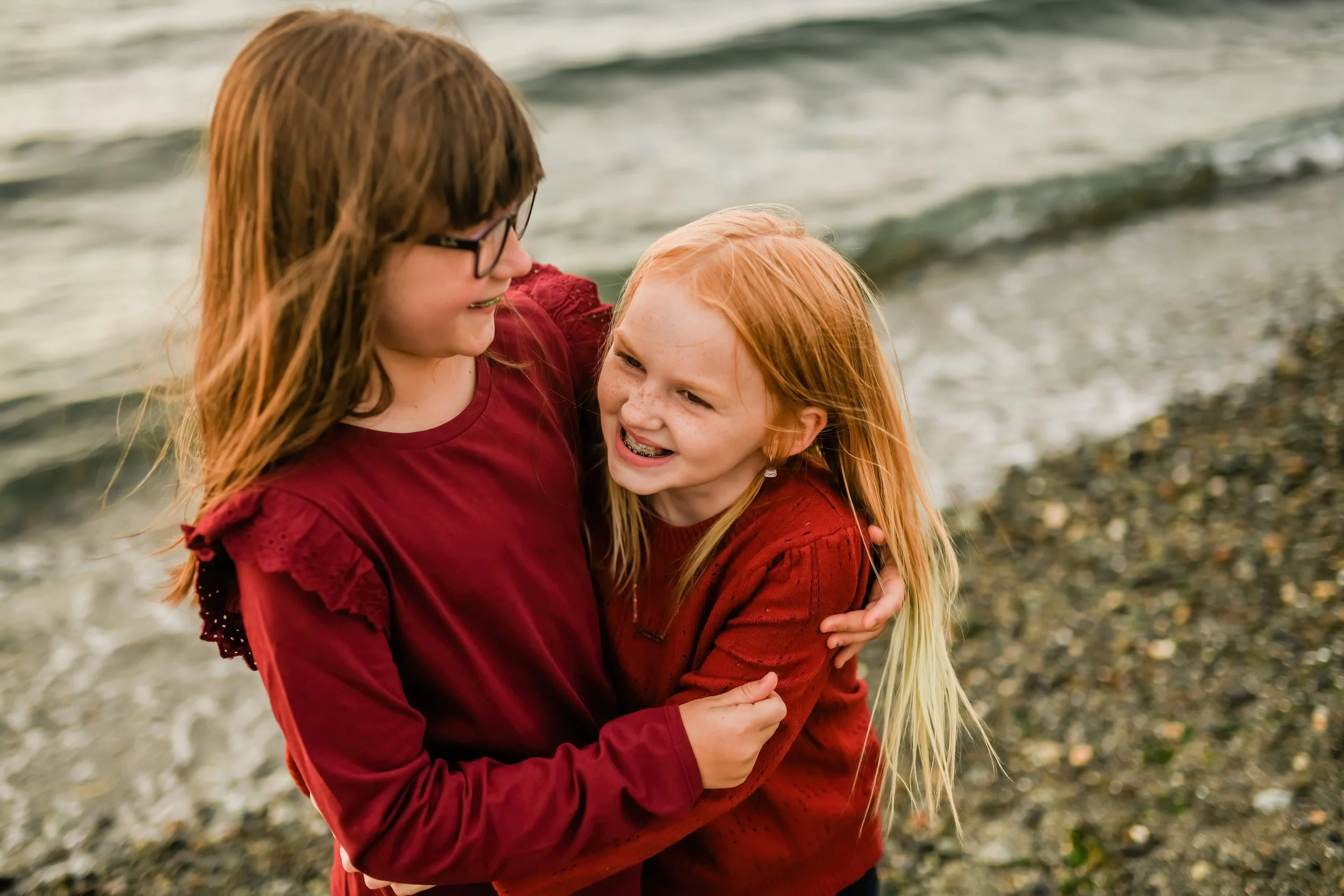 cousin-beach-portraits-mukilteo-photographer.jpg
