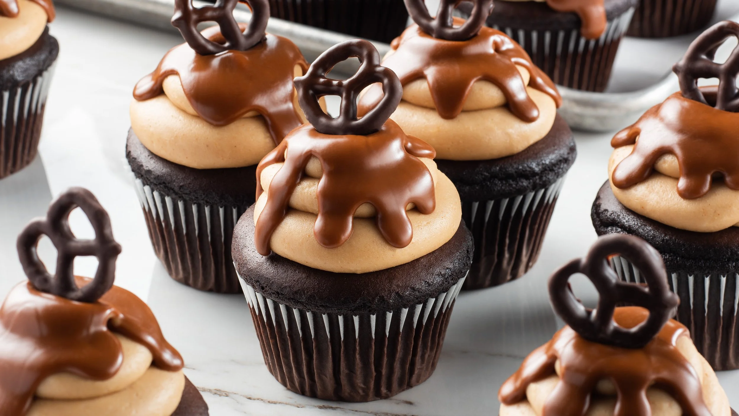 00581167_Cupcake_Chocolate_PB_Pretzel_2137V2.jpg