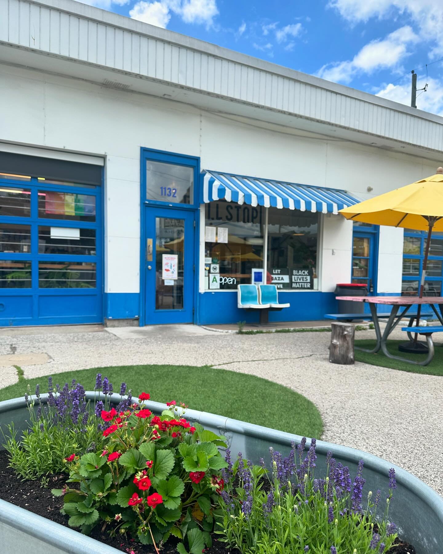 It&rsquo;s such a gorgeous day in Louisville 🥹☀️ Look at all that color on our patio! The plants are coming in so well this year!