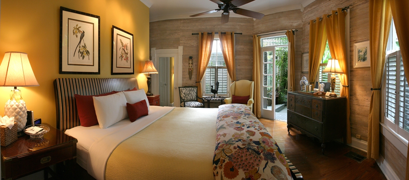 mermaid-alligator-key-west-room.jpg