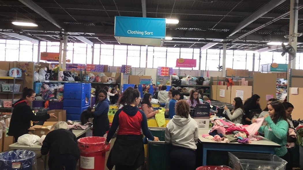 Cradles to Crayons 2017