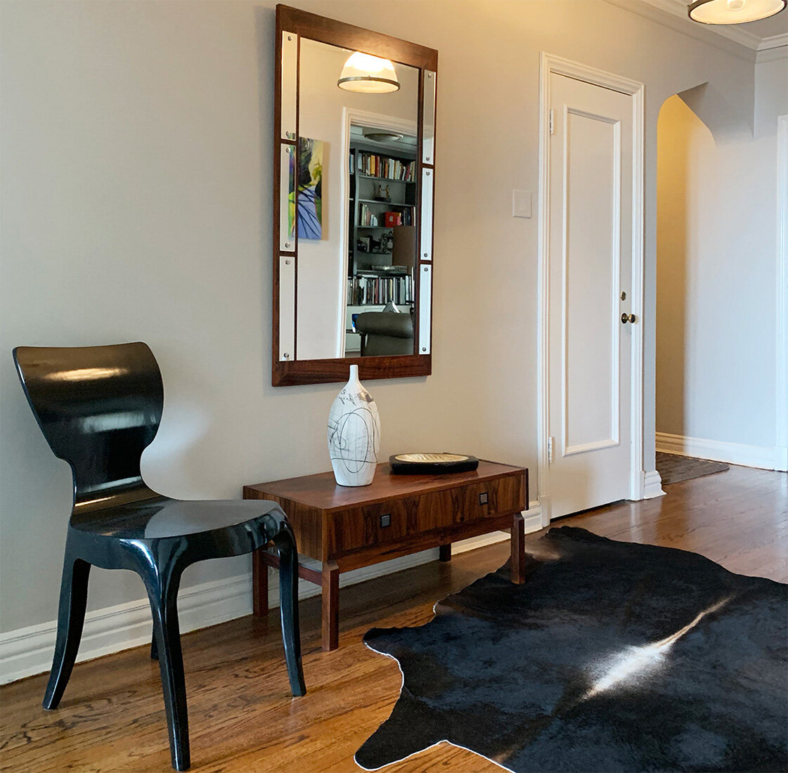 Foyer: 60s Rosewood Console+Mirror