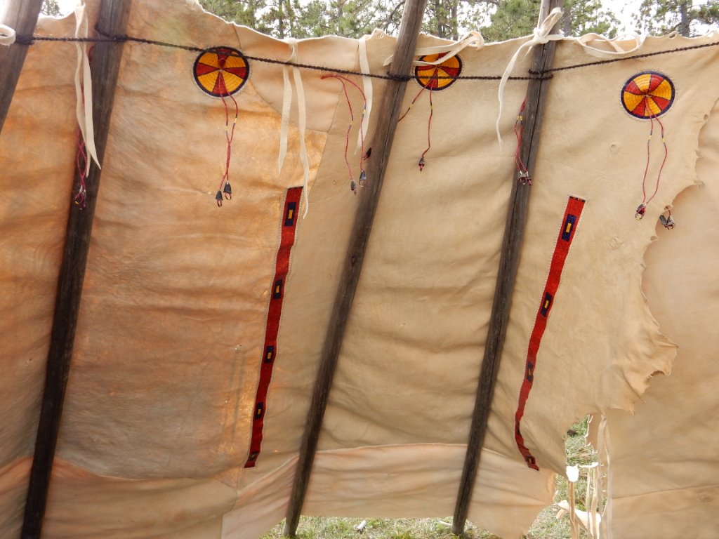 hide teepee 014.jpg