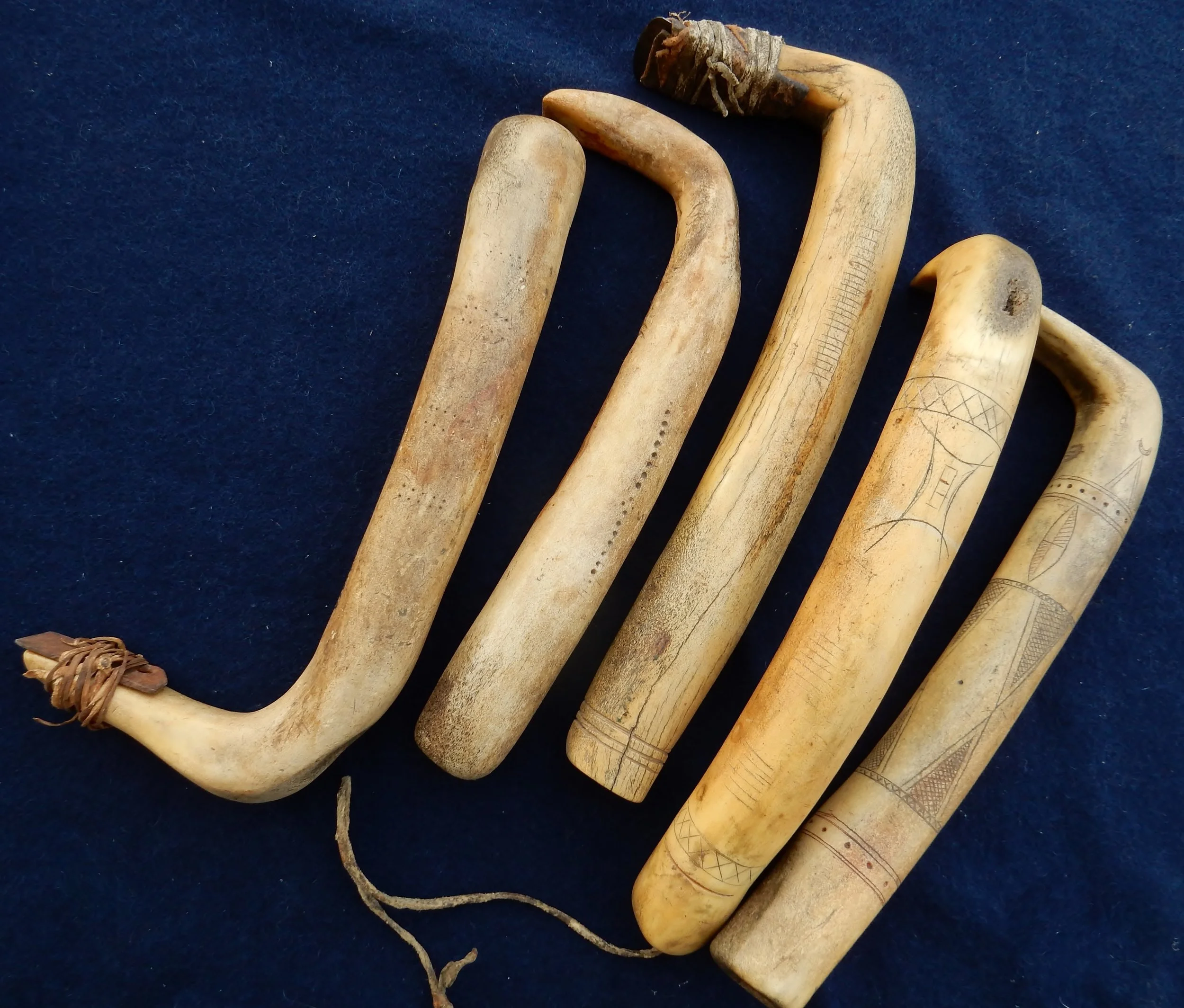 Incised wahintke with dots or slash lines to indicate hides tanned.