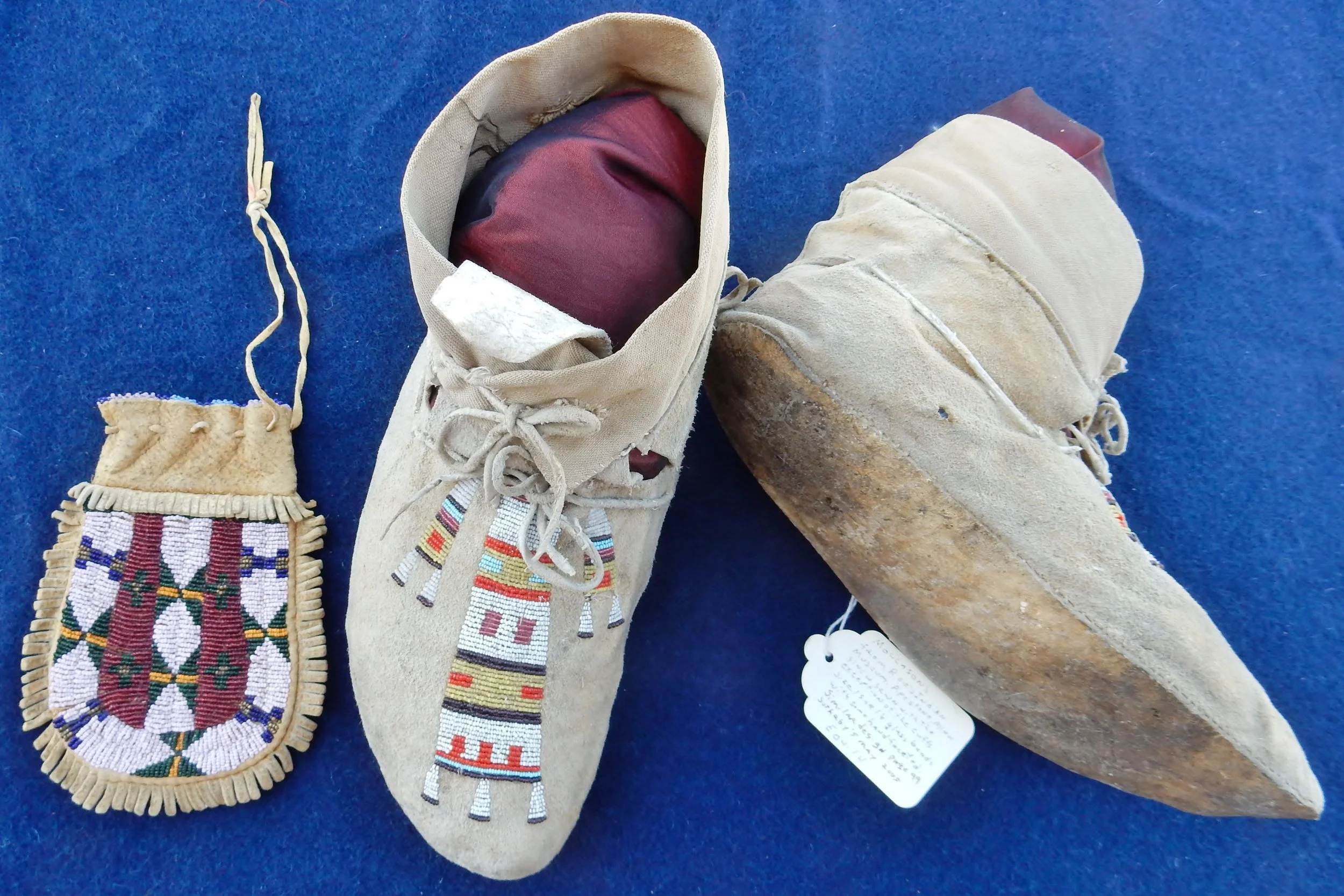 Cheyenne pouch and a pair of moccasins with extra-small size 18 cut beads