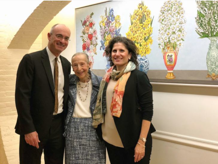 Estrellita Karsh unveils Nan Freeman’s Paintings for Women’s Lunch Place